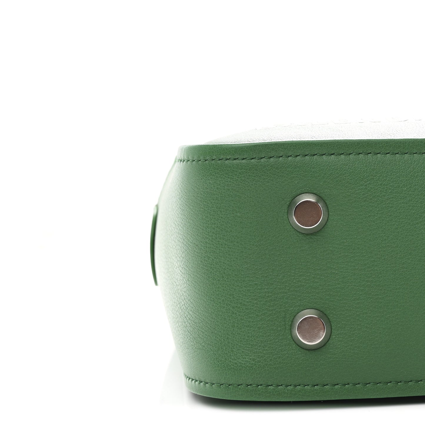 Shiny Day Calfskin Logo S Triangle Duffle Irlandais