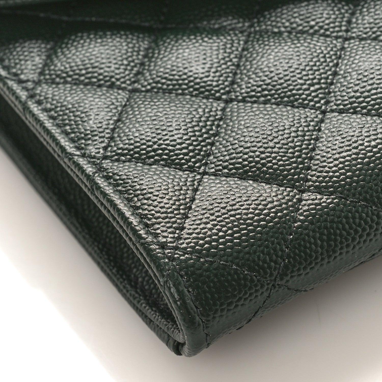 Saint Laurent Grain De Poudre Textured Mixed Matelasse Triquilt Monogram Clutch Vert Fonce 8 of 10