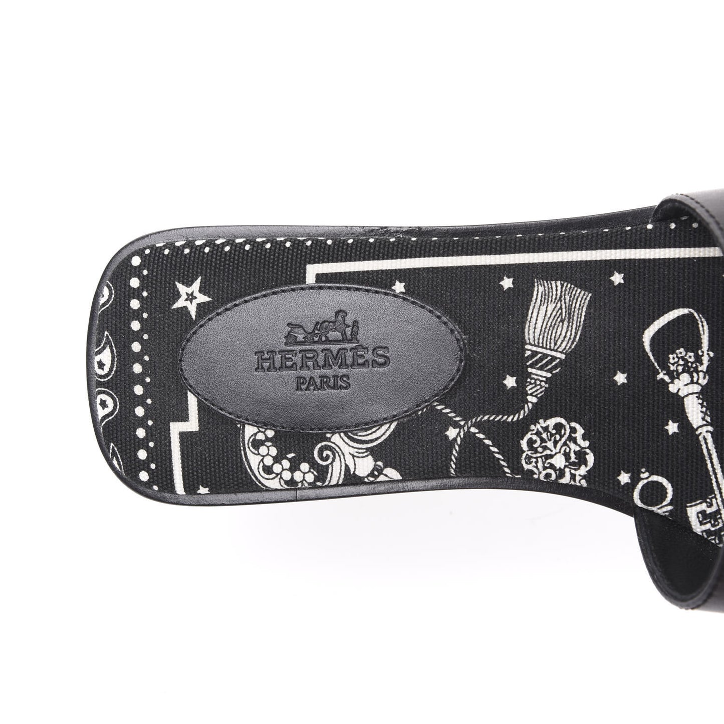 Box Calfskin Oran Sandals 38 Black