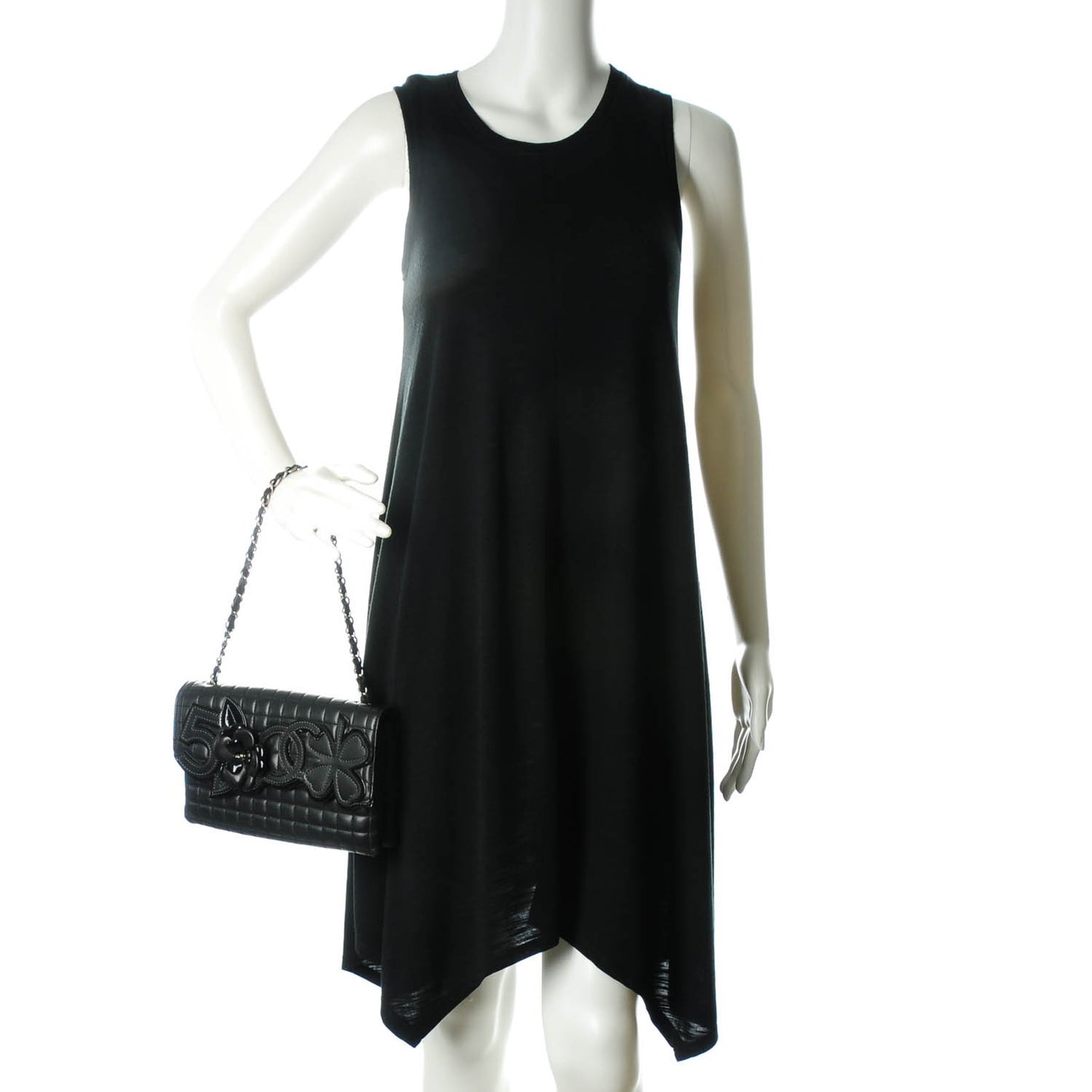 Lambskin Camellia N°5 Flap Bag Black