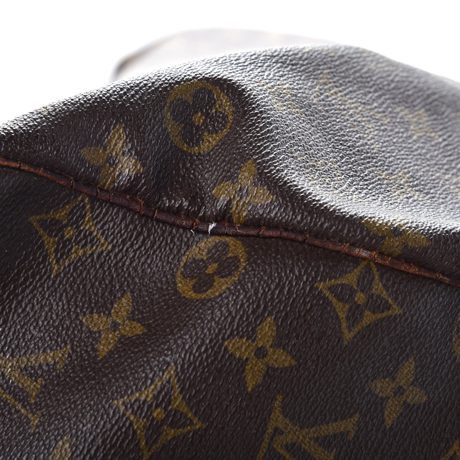 Louis Vuitton Monogram Keepall Bandouliere 60 23 of 26