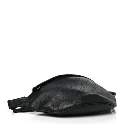 Louis Vuitton Calfskin Monogram Shadow Discovery Bumbag PM Black 4 of 9