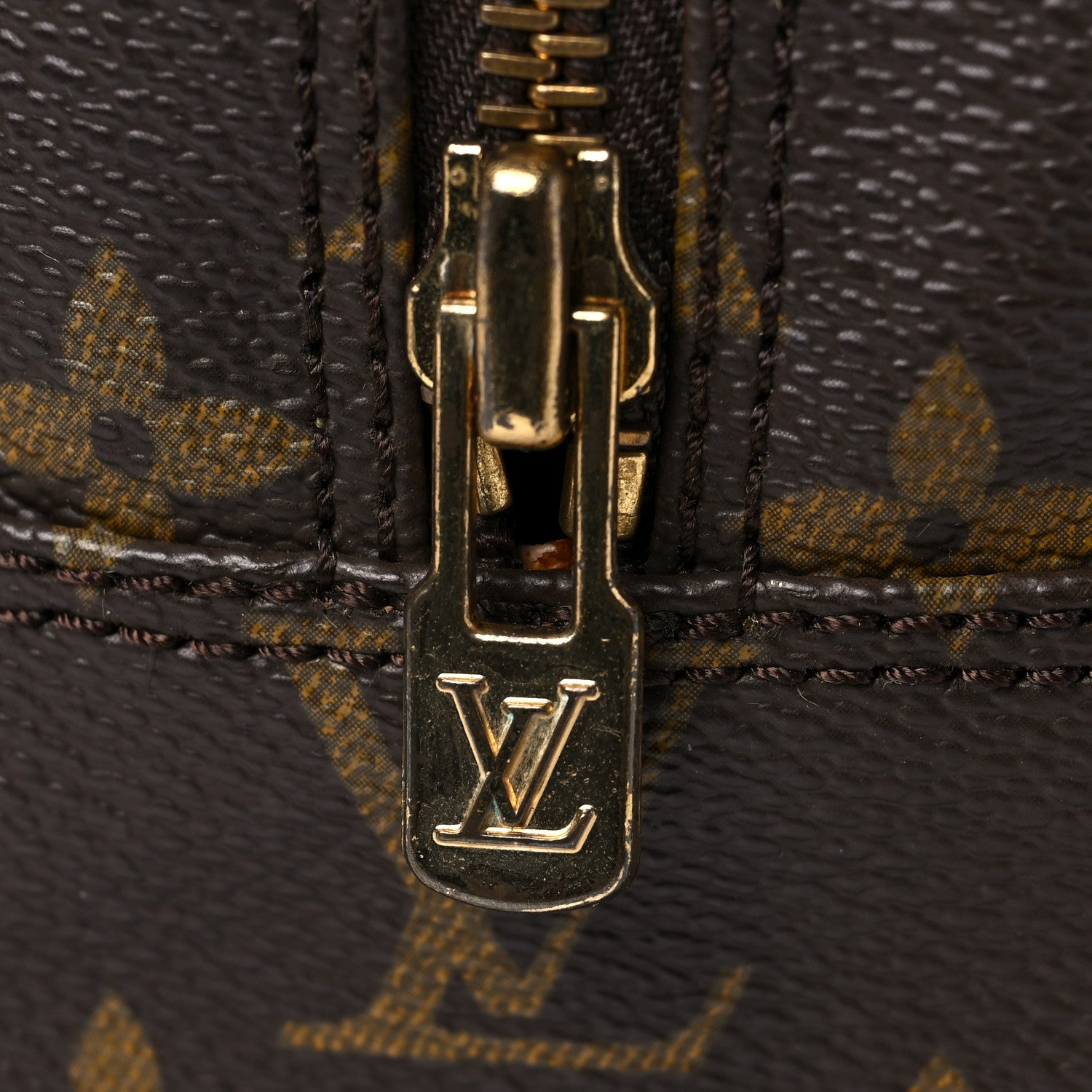 Louis Vuitton Monogram Trousse Toilette 28 7 of 7