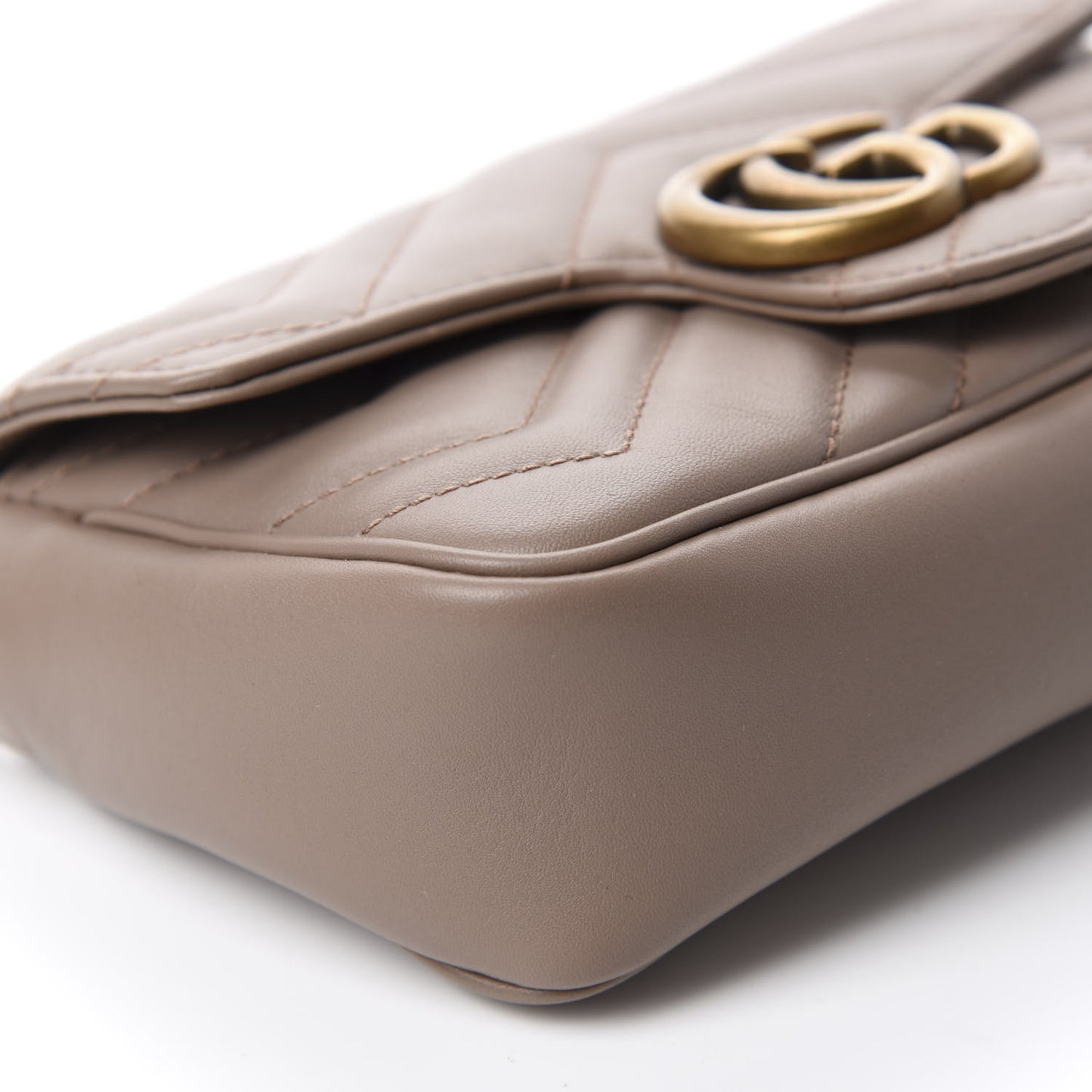 Calfskin Matelasse Super Mini GG Marmont Shoulder Bag Porcelain Rose