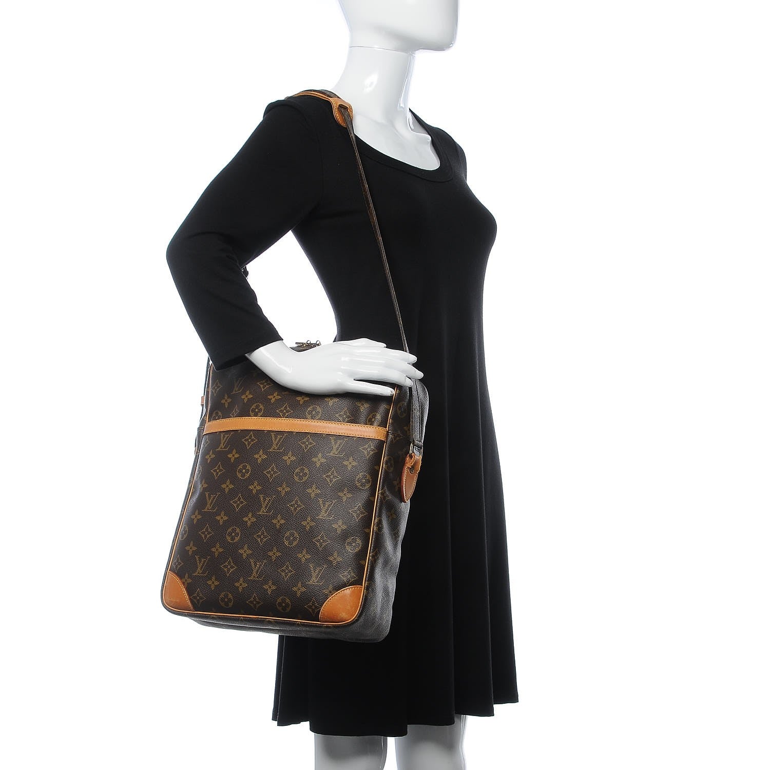Louis Vuitton Monogram Danube GM 2 of 13
