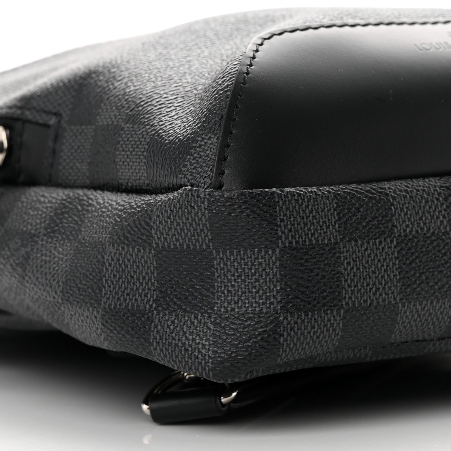 Louis Vuitton Damier Graphite Avenue Sling Bag 9 of 11