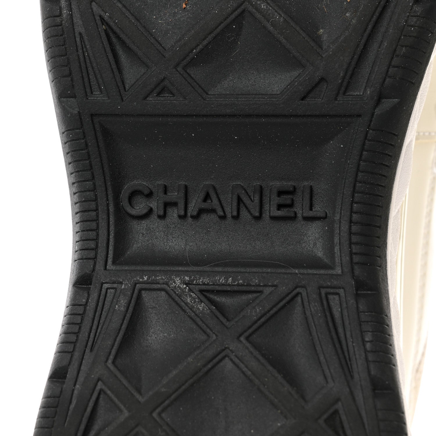Chanel Velvet Calfskin Mixed Fibers CC Sneakers 39 Ivory Black 8 of 9