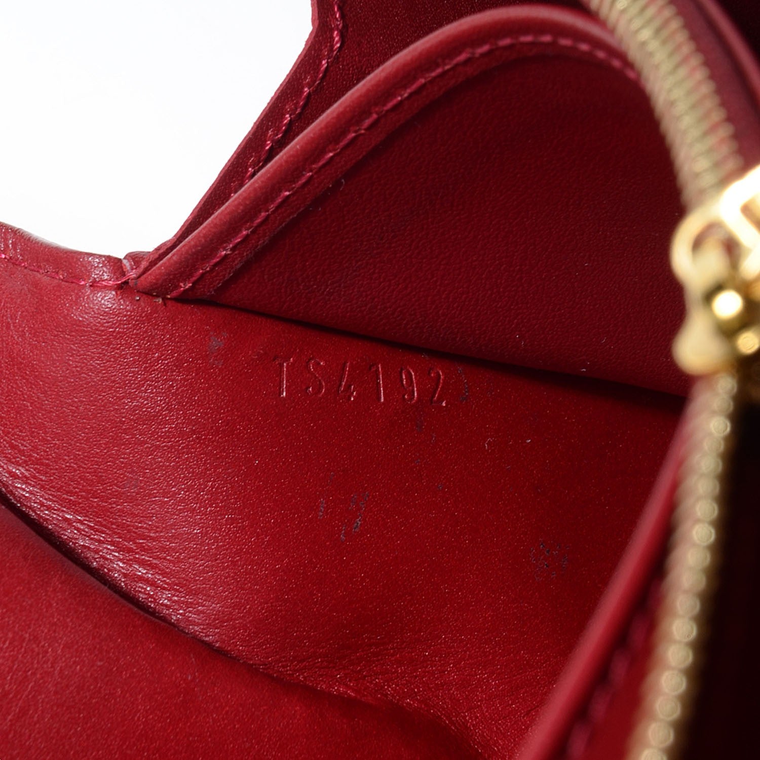 Louis Vuitton Vernis Sarah Wallet Pomme D'Amour 7 of 9