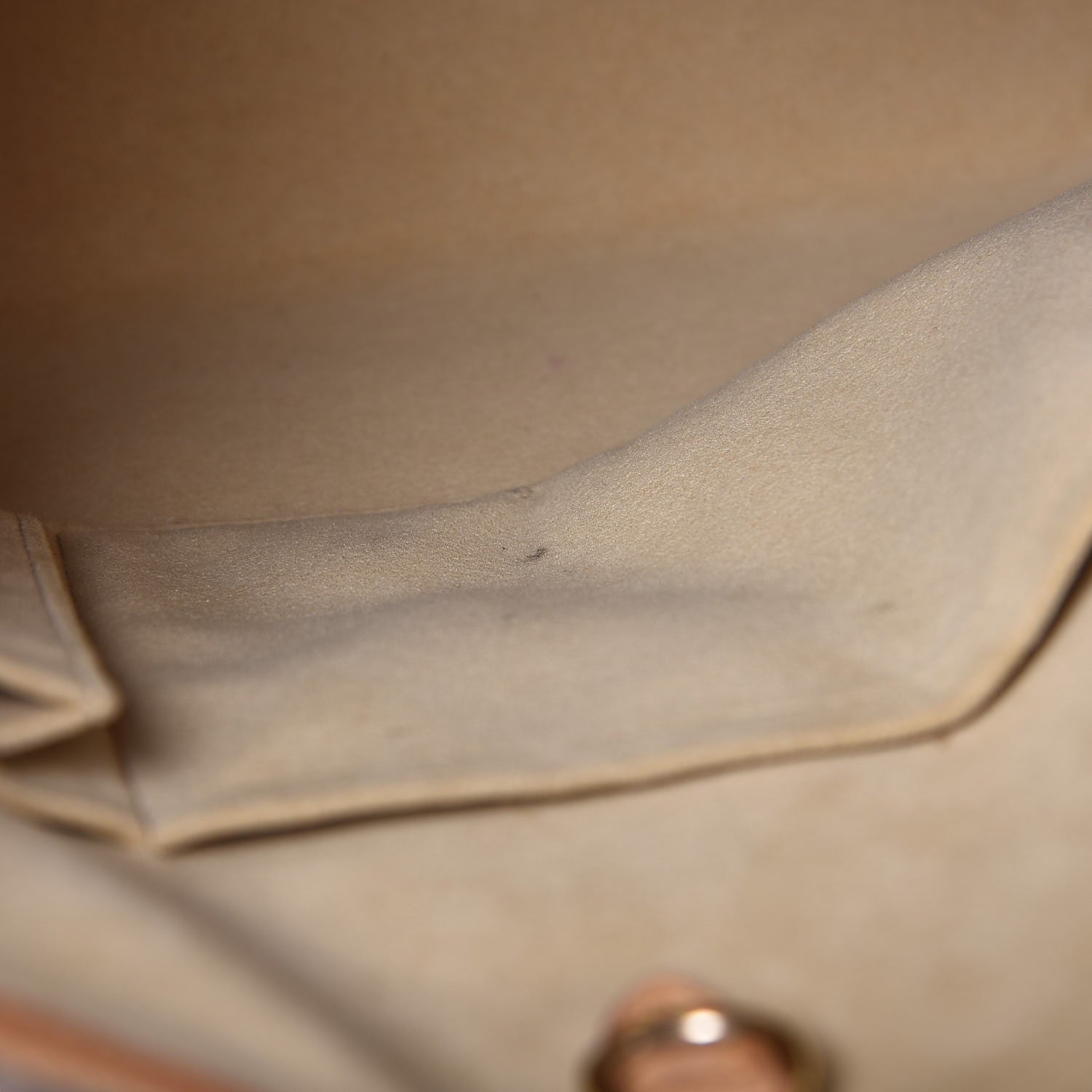 Louis Vuitton Damier Azur Hampstead MM 8 of 17