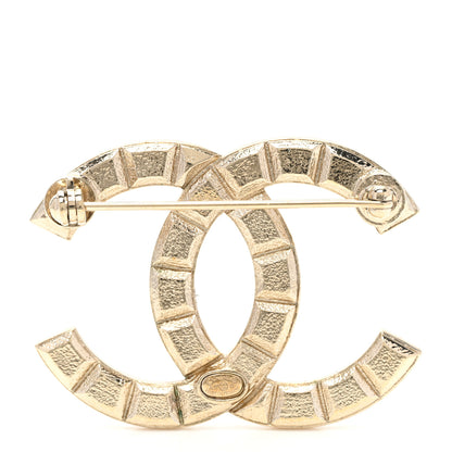 Chanel Studded CC Pin Brooch Gold 3 of 5