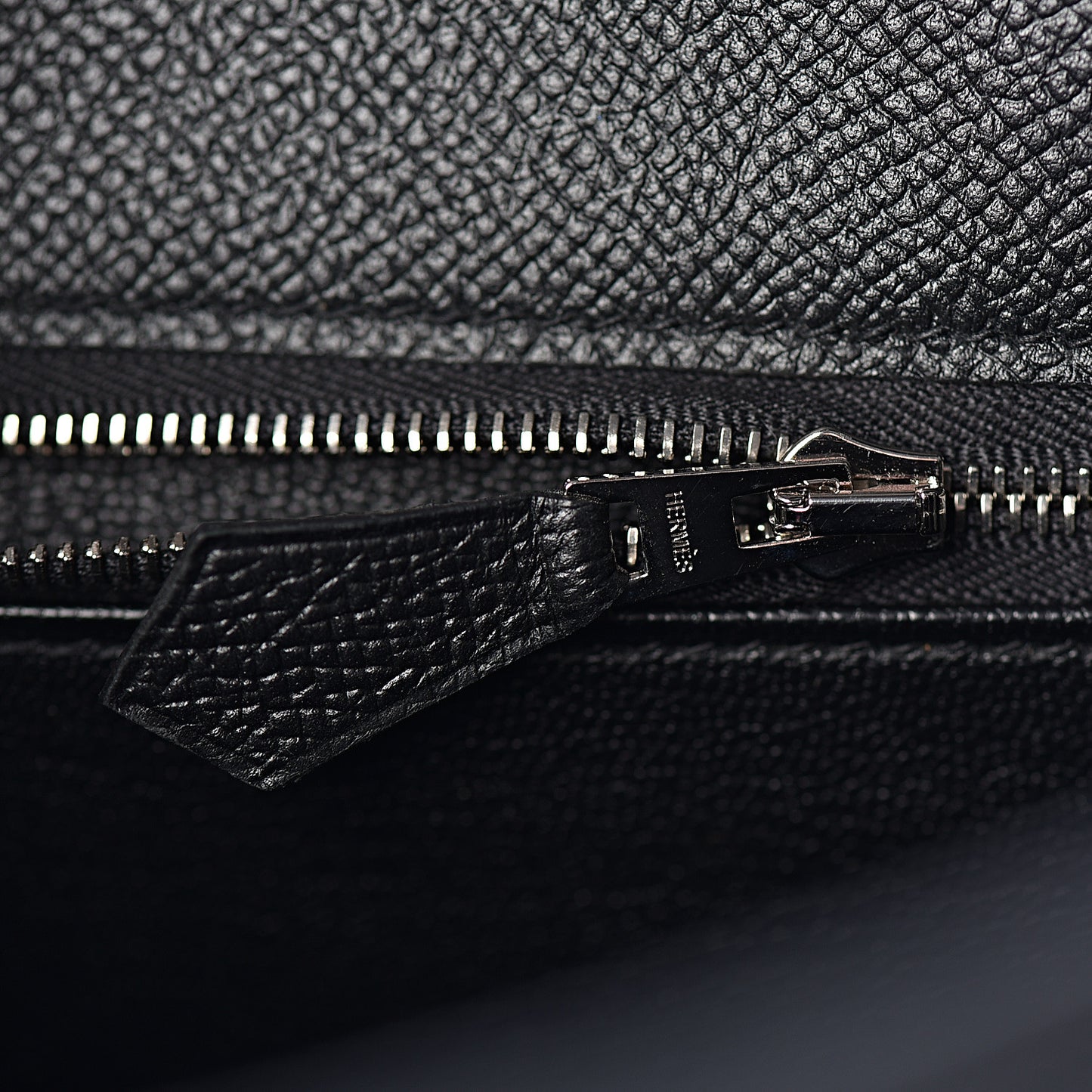 Epsom Kelly Sellier 28 Black