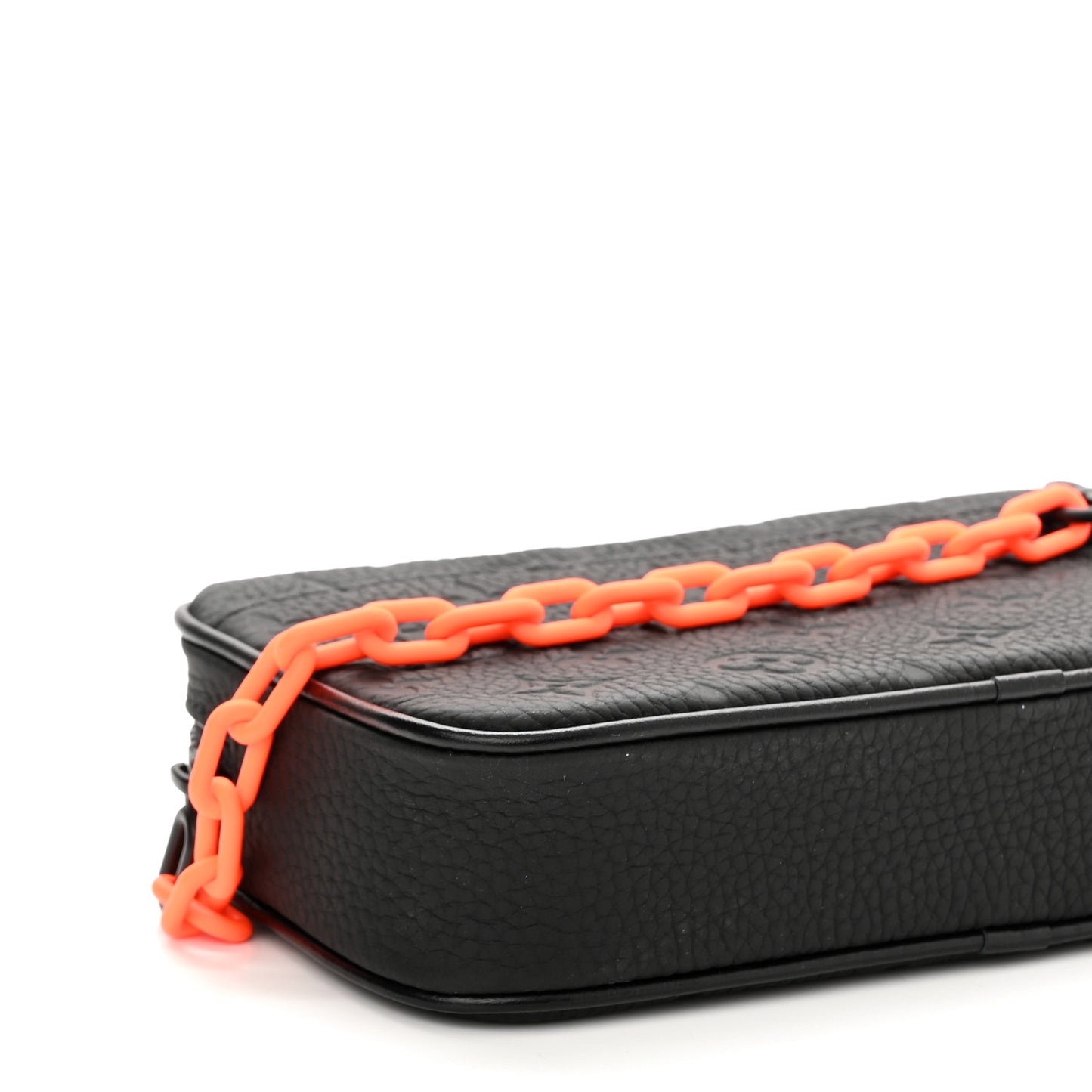 Taurillon Monogram Uniformes Solar Ray Soft Pochette Volga Belt Bag Black