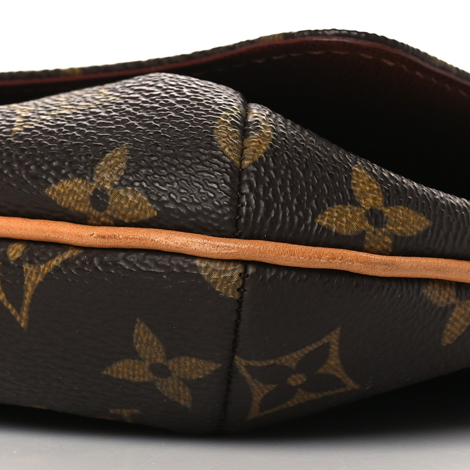 Louis Vuitton Monogram Musette Tango 9 of 9