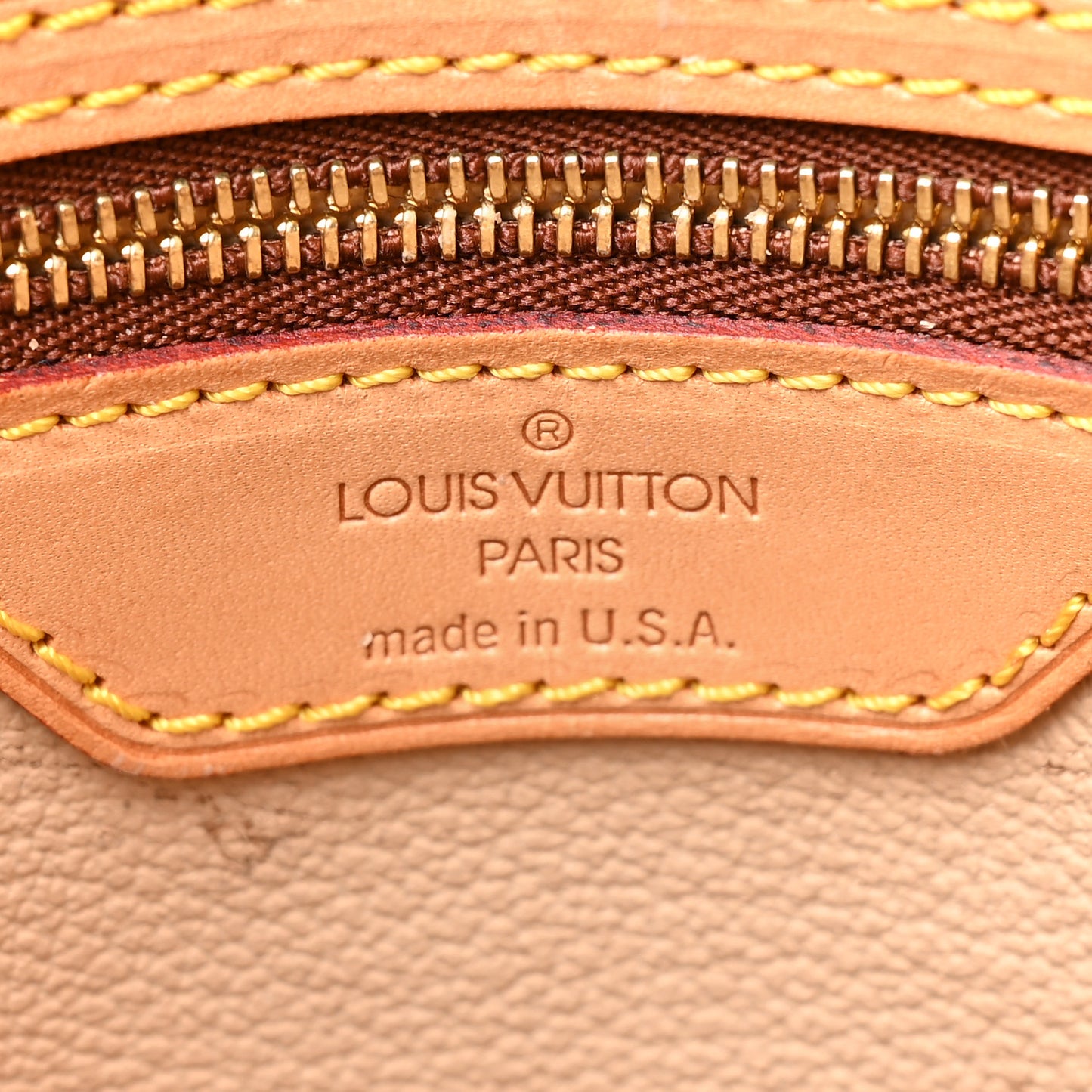 Monogram Petit Bucket 23
