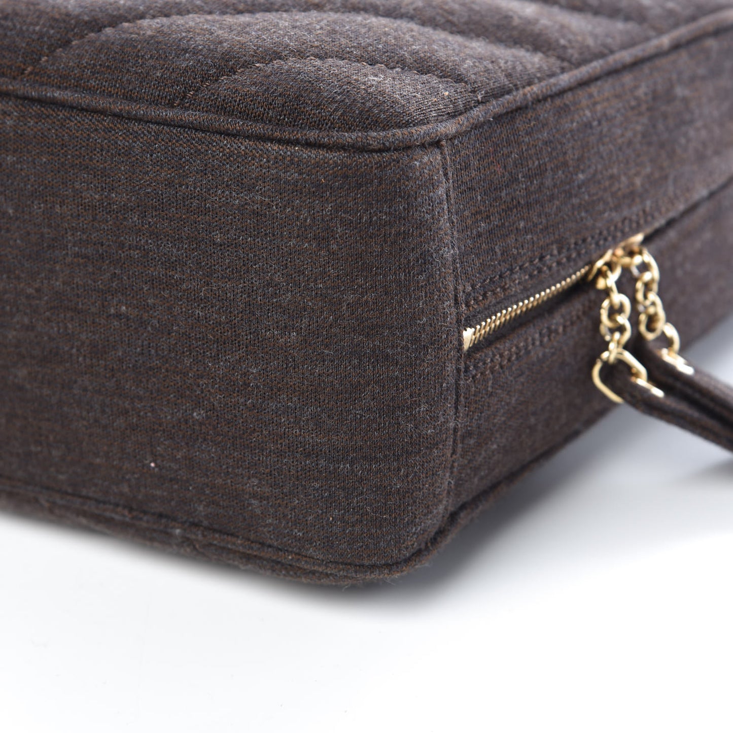 Jersey Chevron Quilted Camera Case Brown