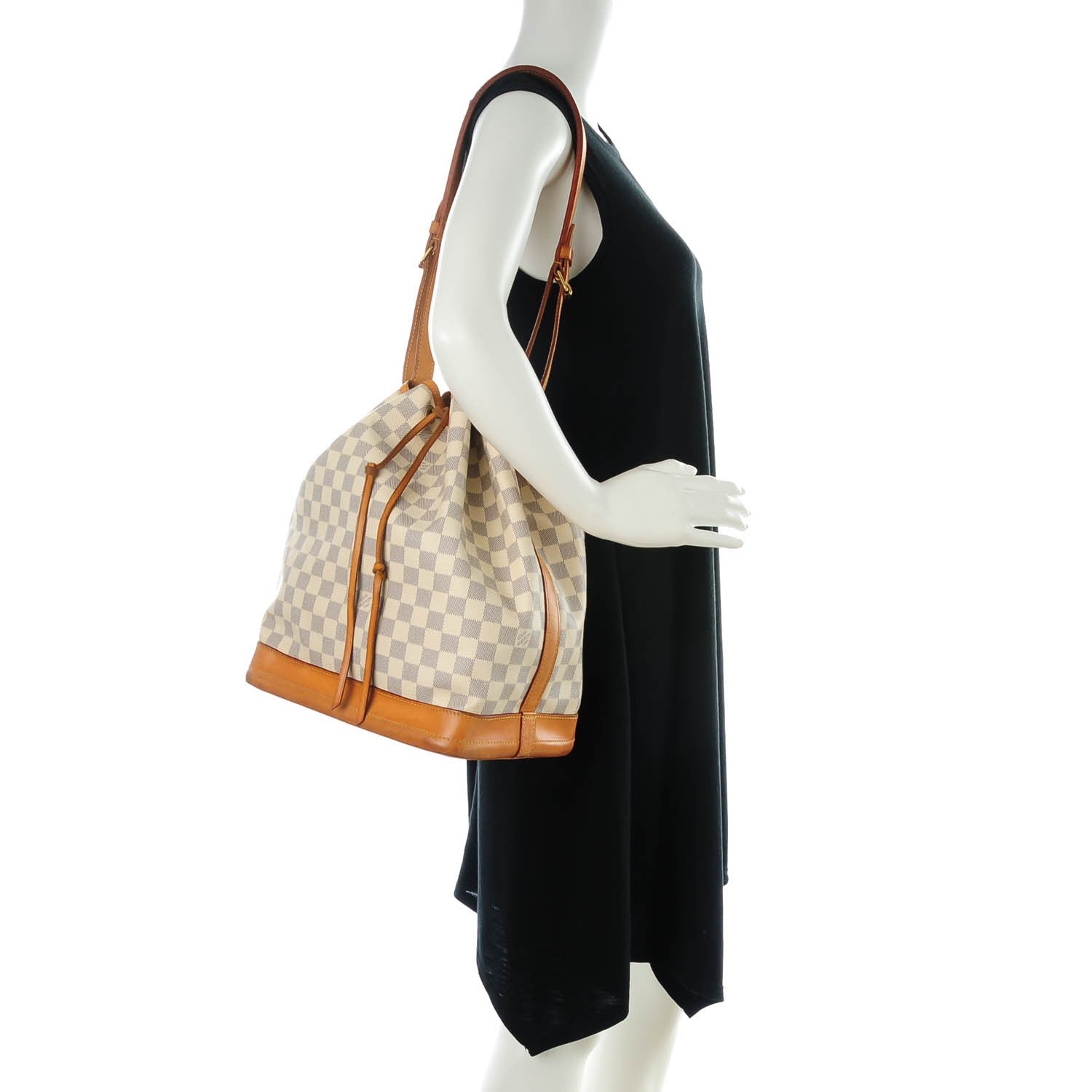 Louis Vuitton Damier Azur Noe 2 of 15