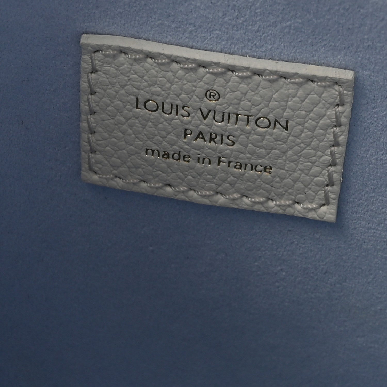 Louis Vuitton Empreinte Monogram Giant Onthego PM Latte Candy Blue 6 of 9