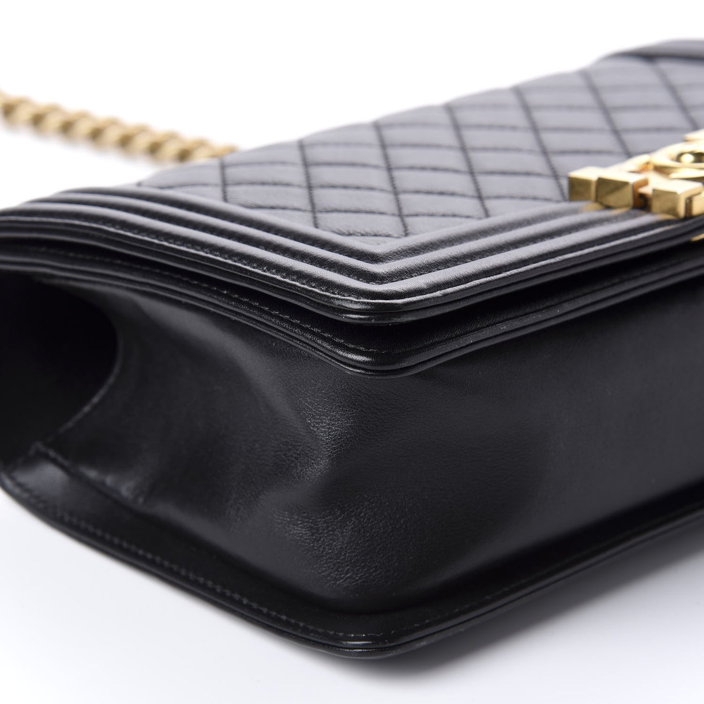 Lambskin Quilted Medium Boy Flap Black