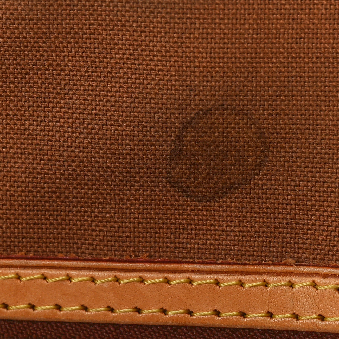Louis Vuitton Monogram Batignolles Horizontal 17 of 19