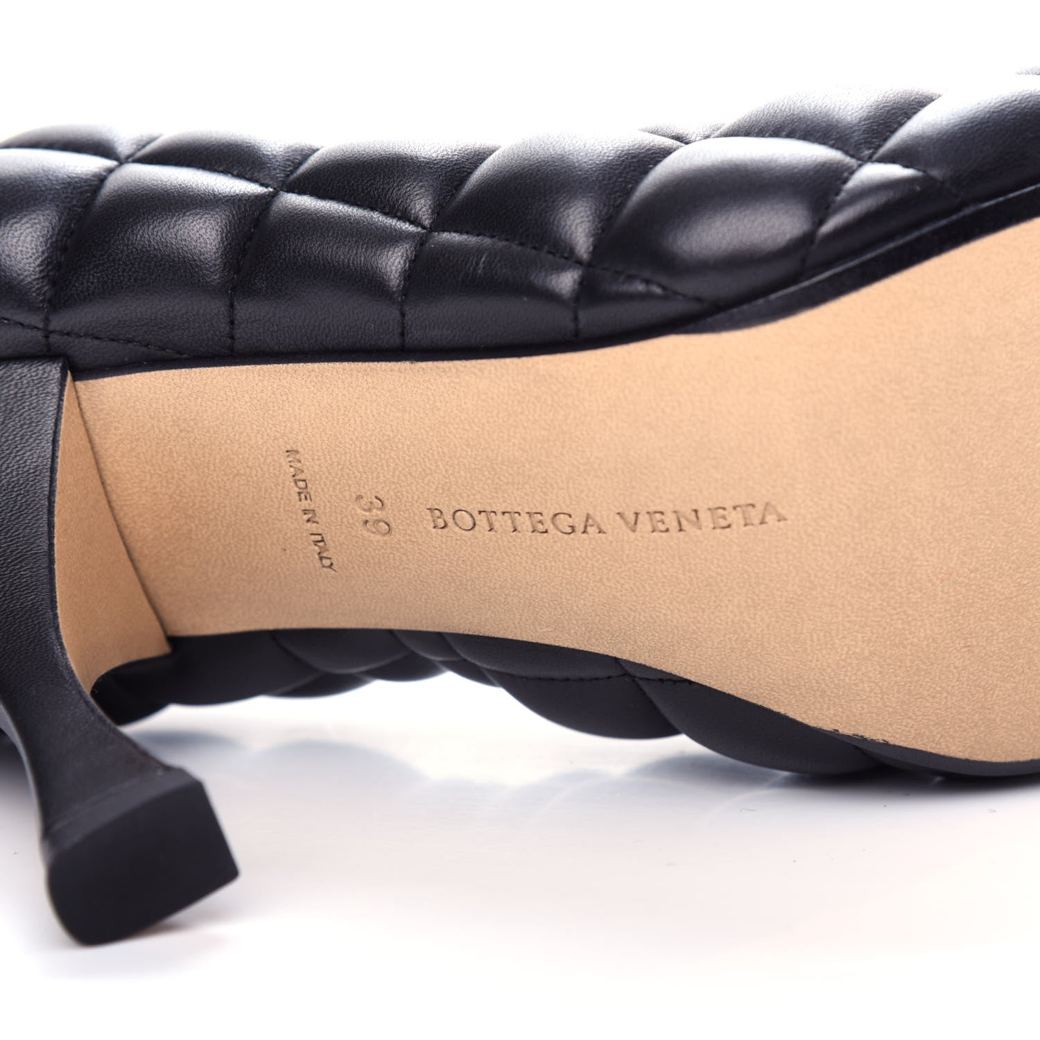 Bottega Veneta Nappa Matelasse Captoe Pumps 39 Black 9 of 10