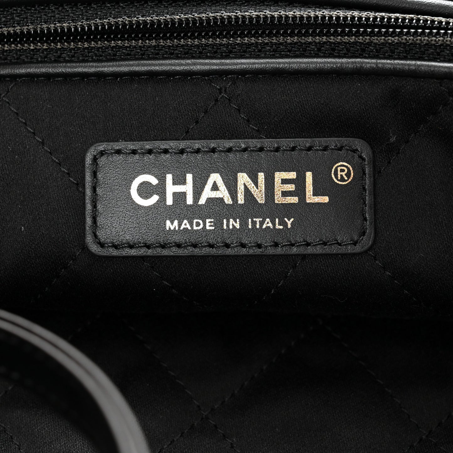 Shiny Calfskin Quilted Small Chanel 22 Black
