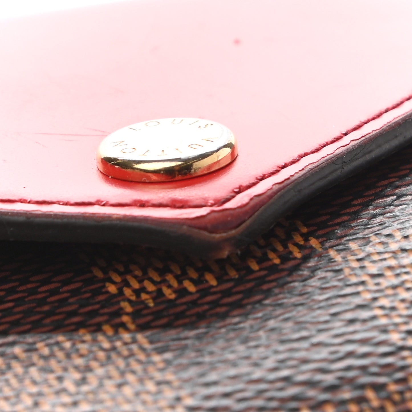 Damier Ebene Zoe Wallet Coquelicot