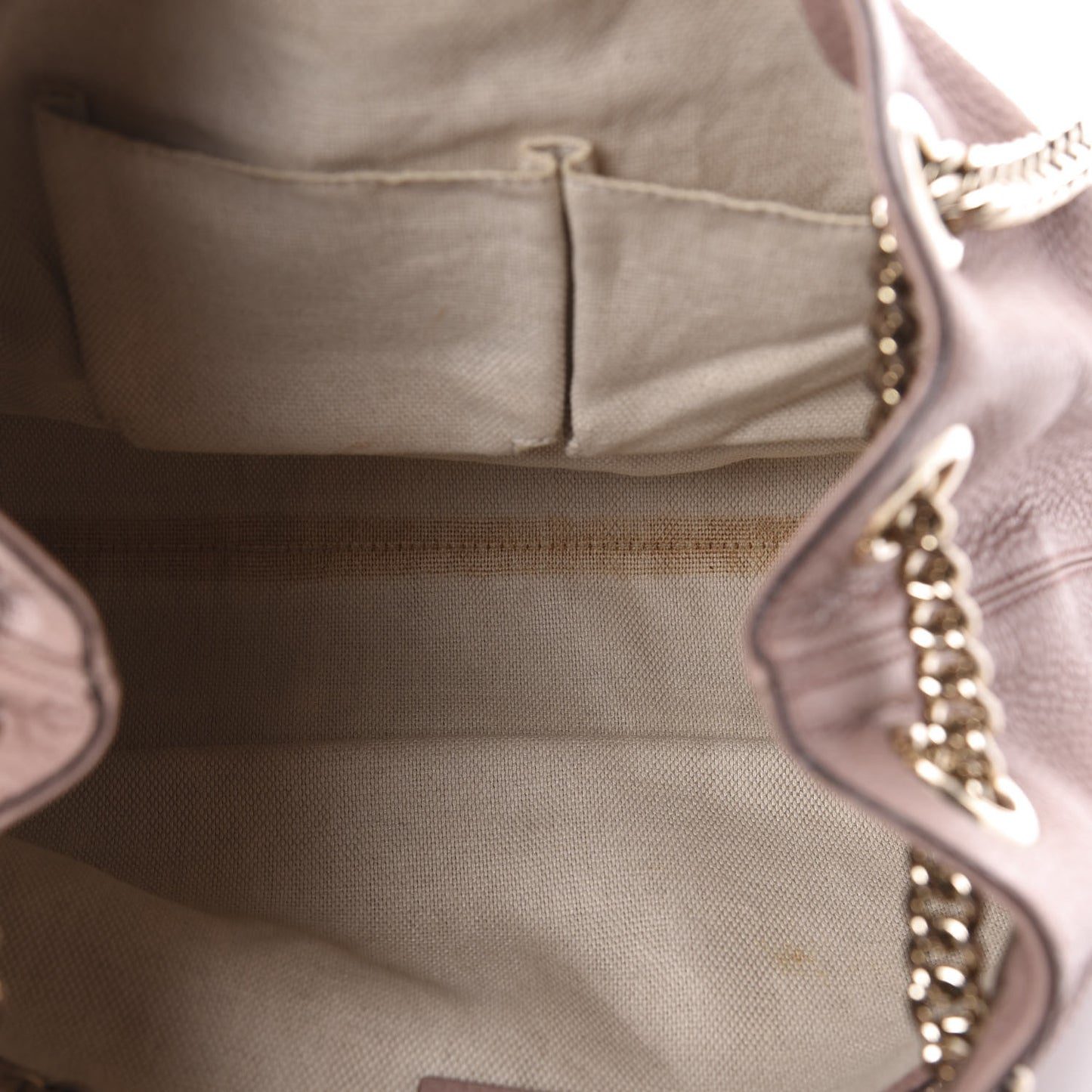 Pebbled Calfskin Medium Soho Chain Shoulder Bag Dark Cipria