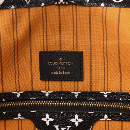 Louis Vuitton Monogram Giant Jungle Neverfull MM Black 8 of 10