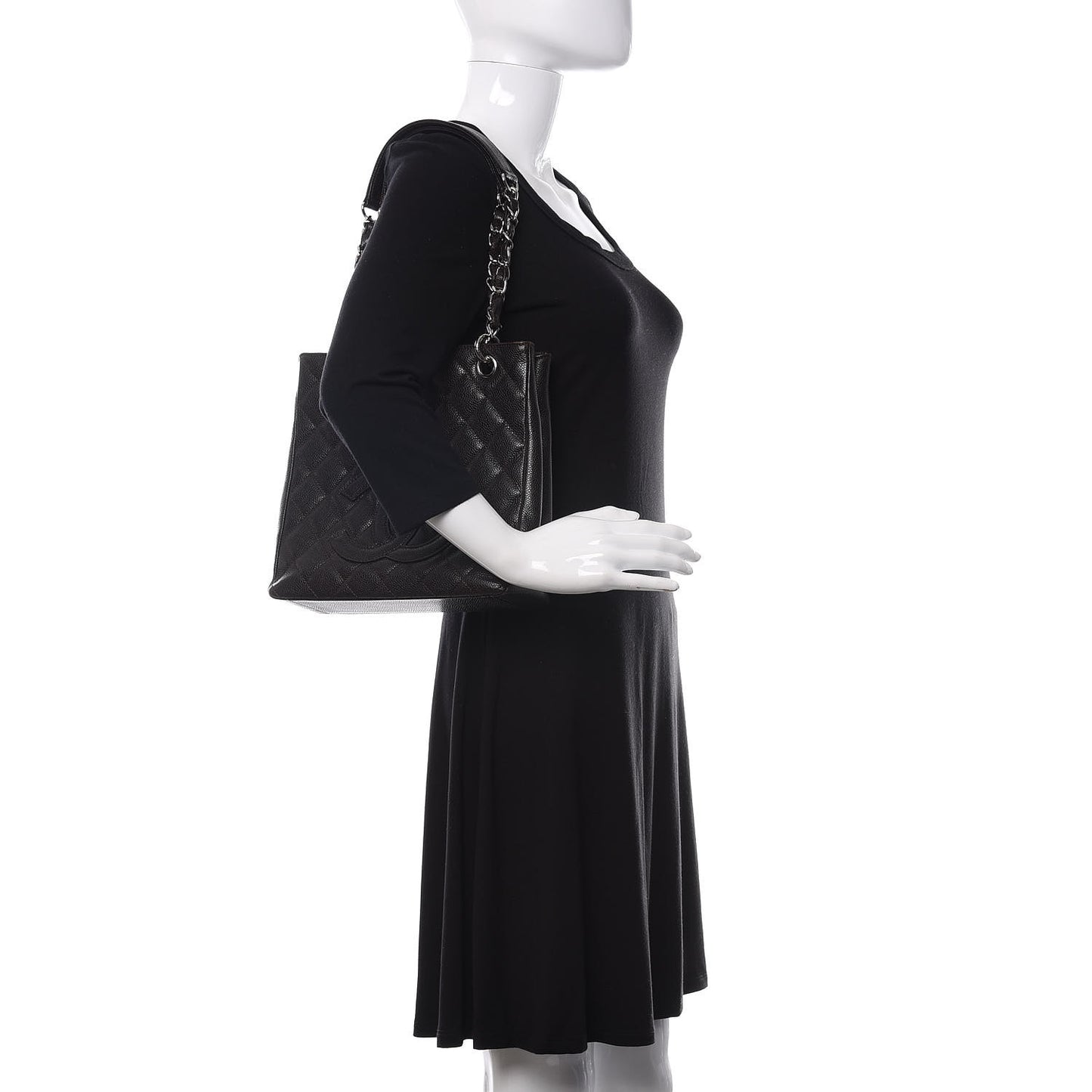 Caviar Quilted Petit Shopping Tote PST Black