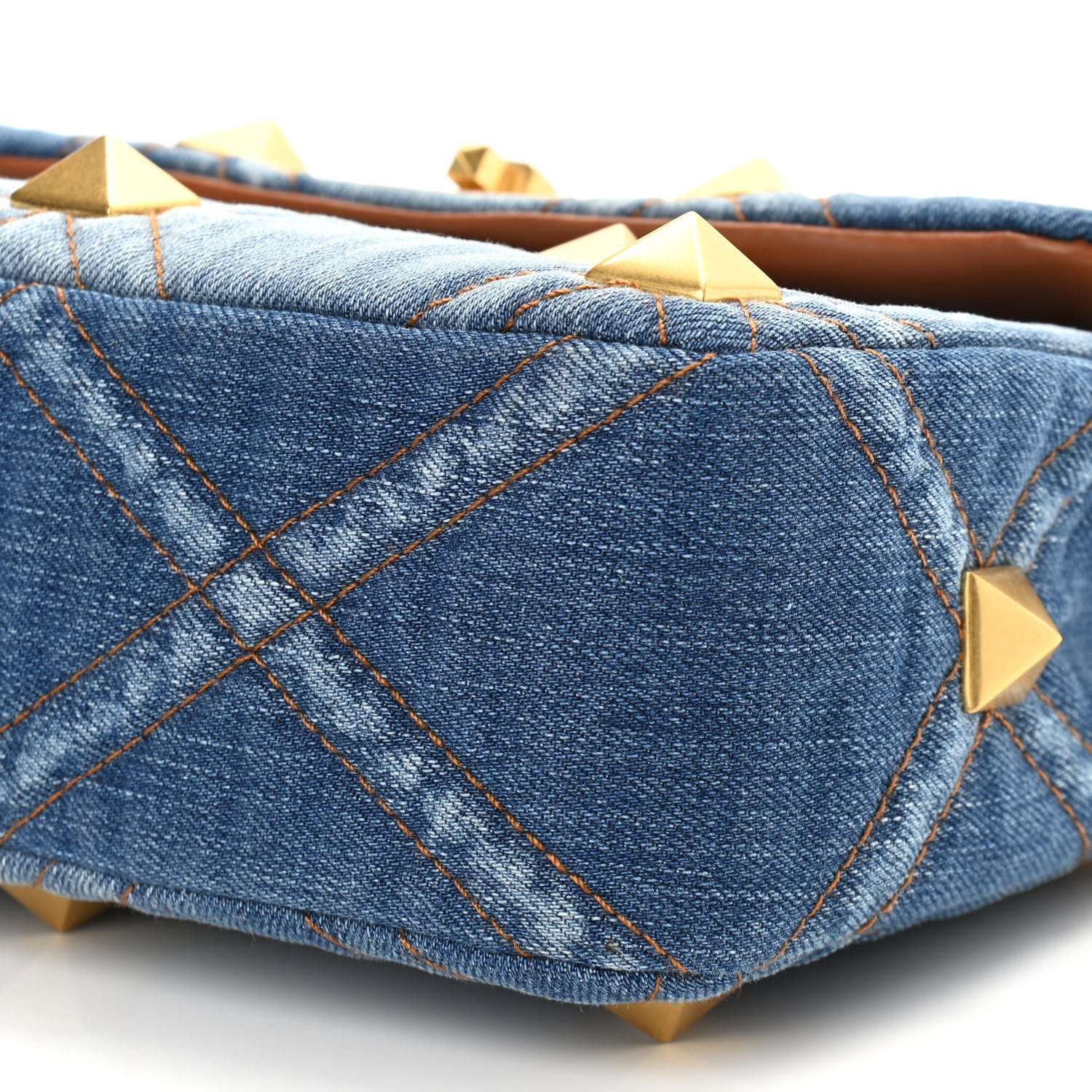 Valentino Garavani Denim Medium Roman Stud Shoulder Bag Light Denim Selleria 9 of 9