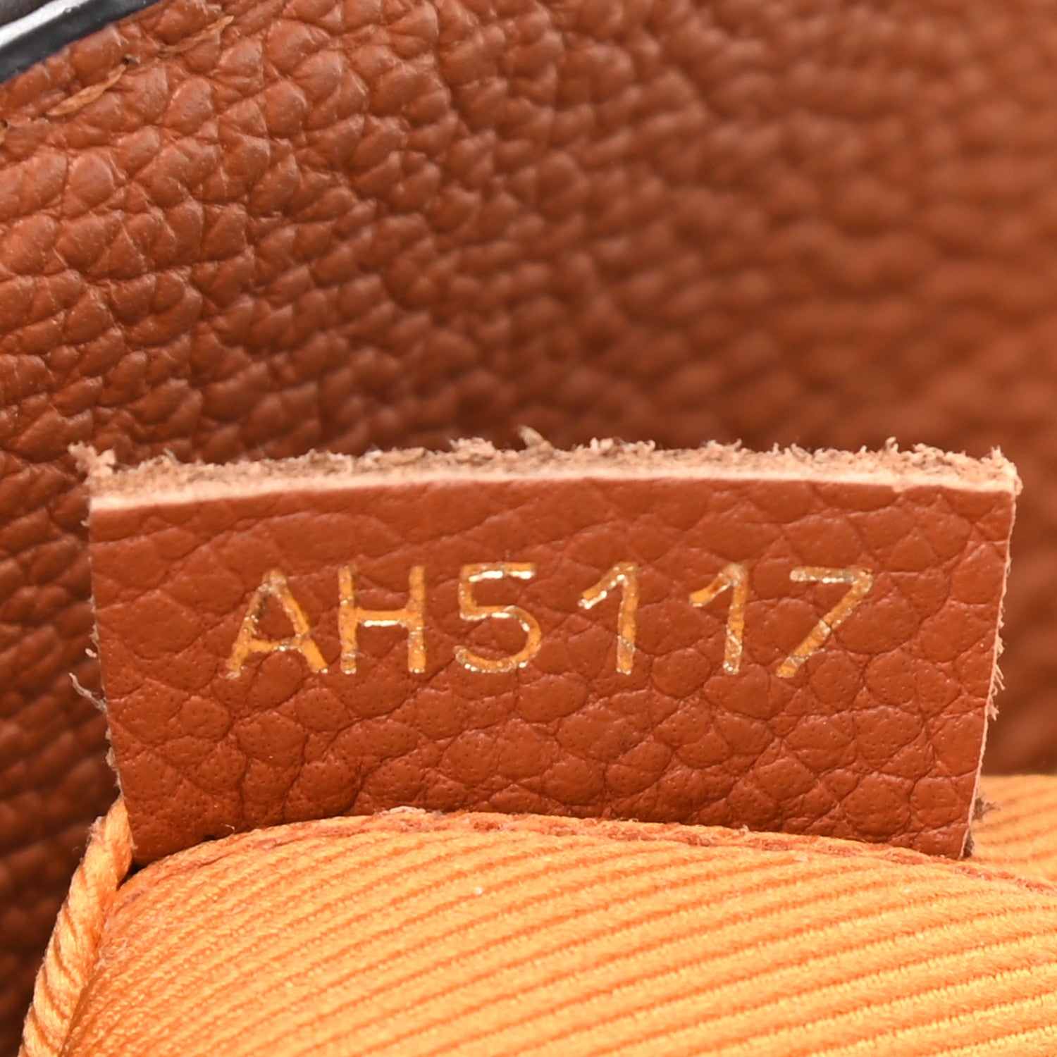 Louis Vuitton Monogram Manhattan NM Caramel 7 of 10
