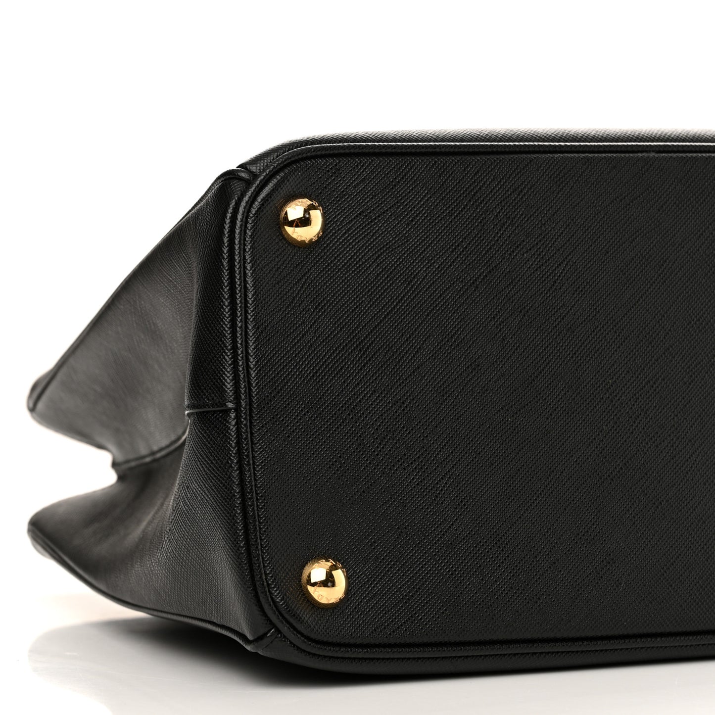 Saffiano Lux Medium Tote Black