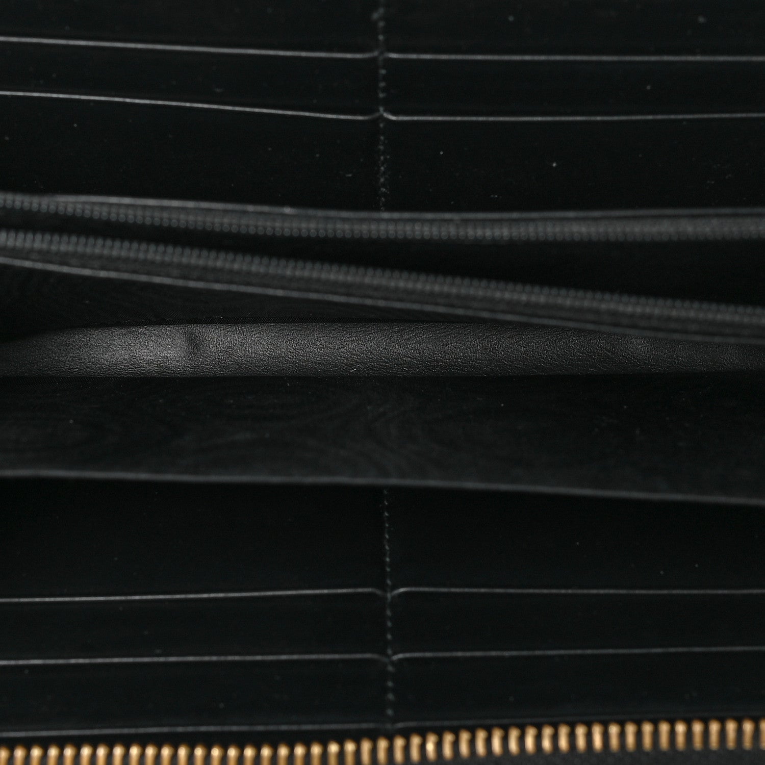 Gucci Guccissima Signature Zip Around Wallet Black 5 of 6
