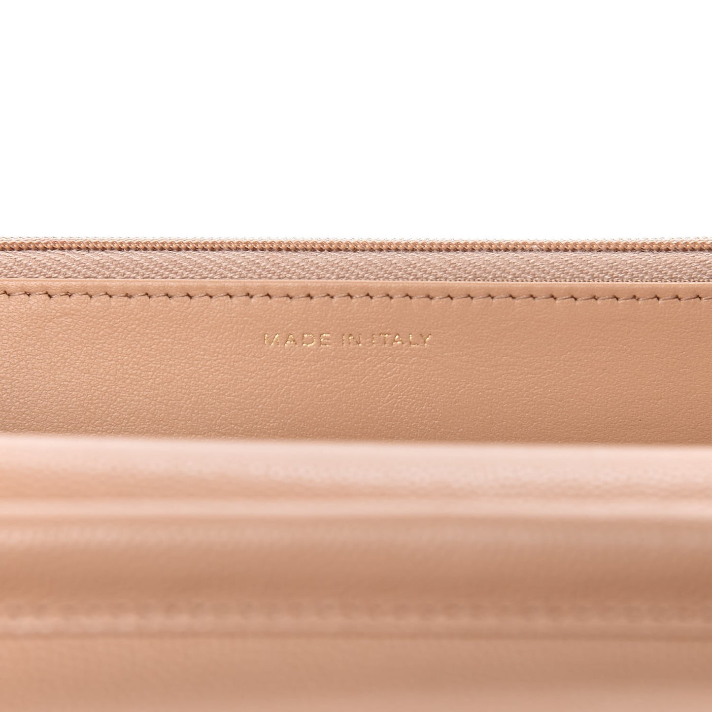 Caviar Quilted Wallet On Chain WOC Beige