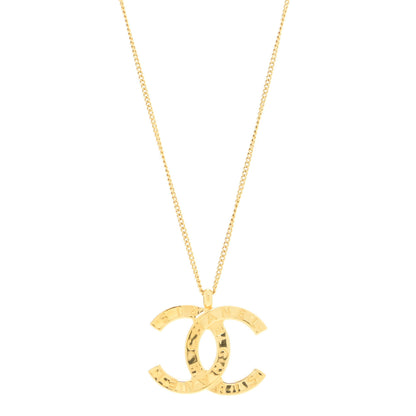 Chanel Metal CC Paris Button Necklace Gold 1 of 6