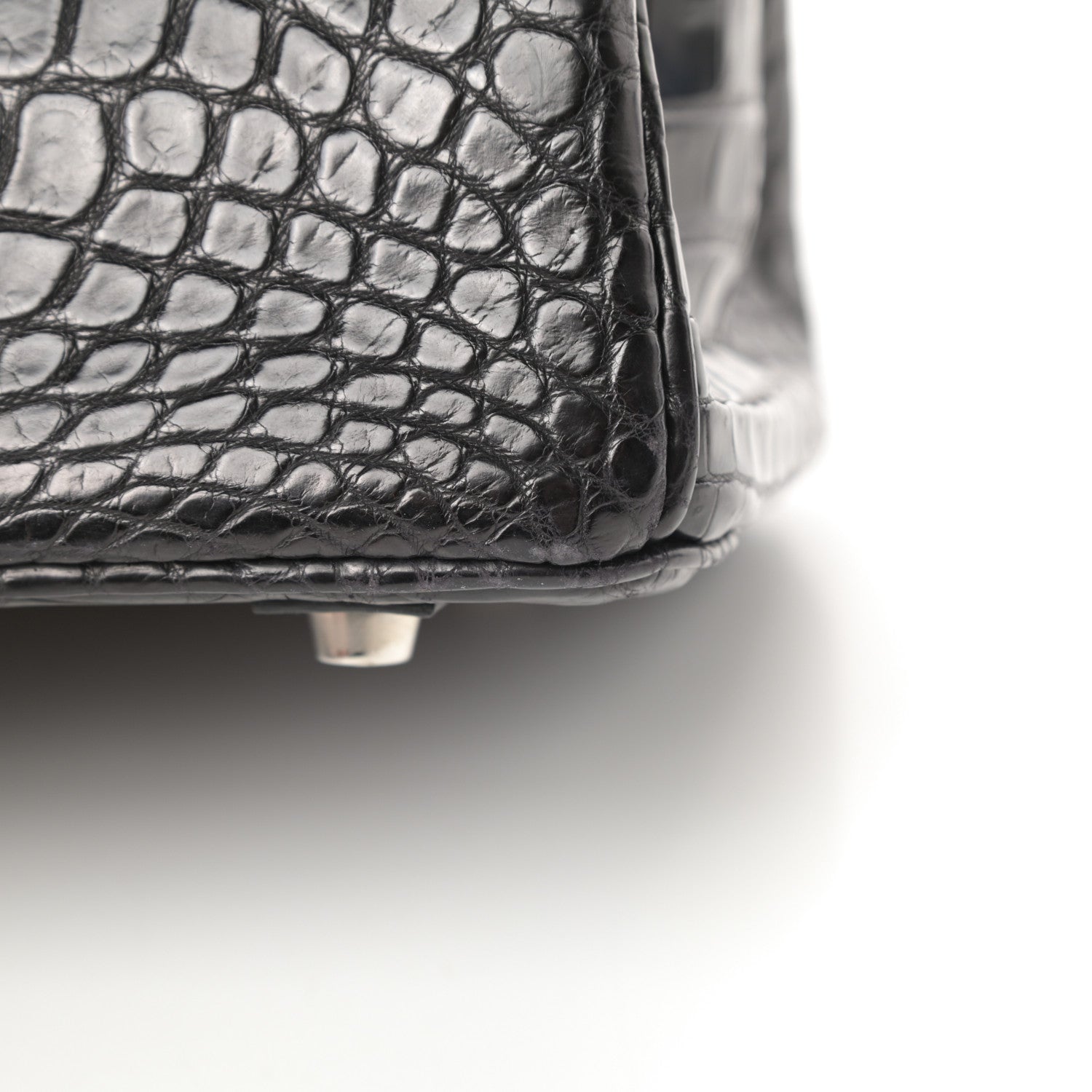 Hermes Matte Niloticus Crocodile Birkin 30 Black 40 of 43