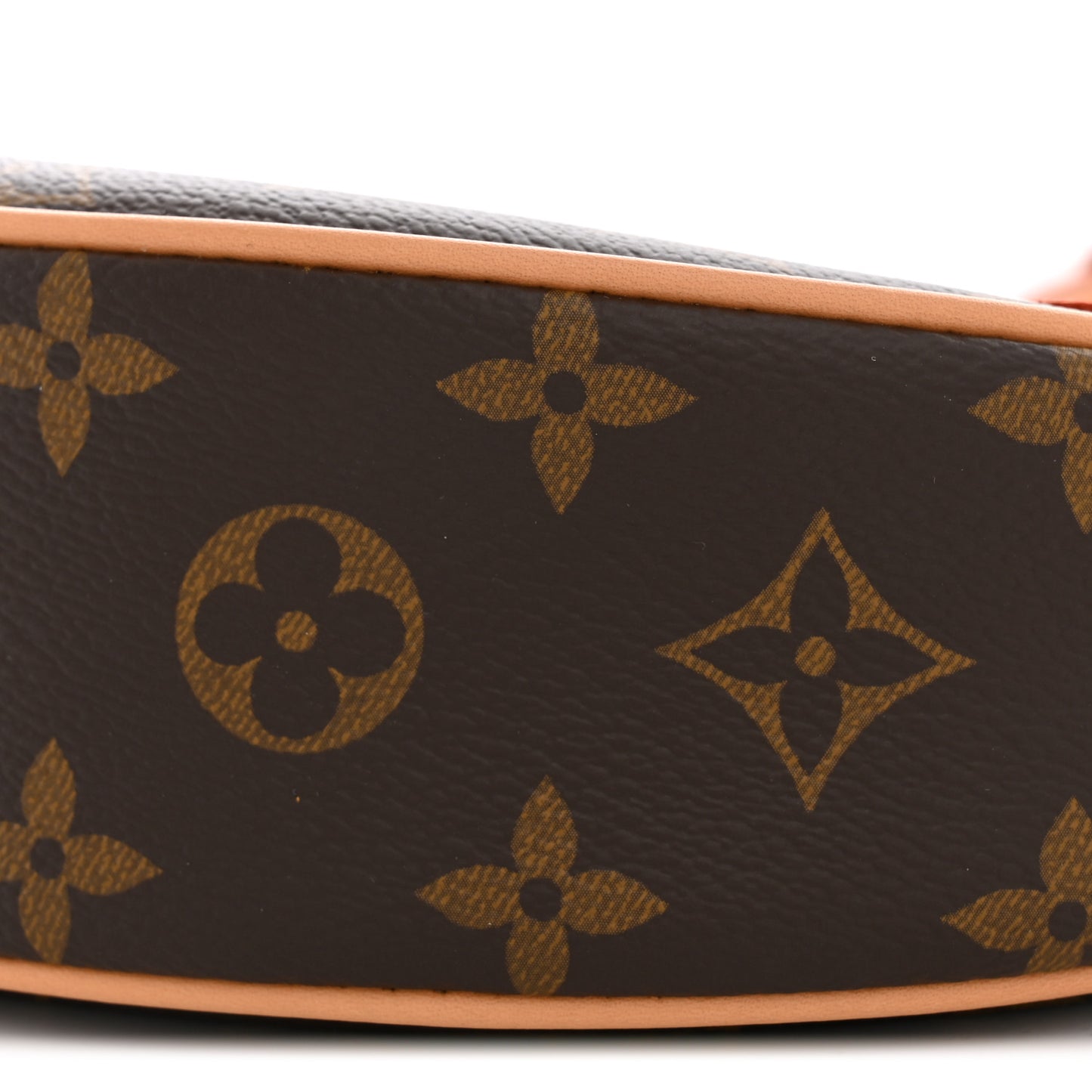 Monogram Loop