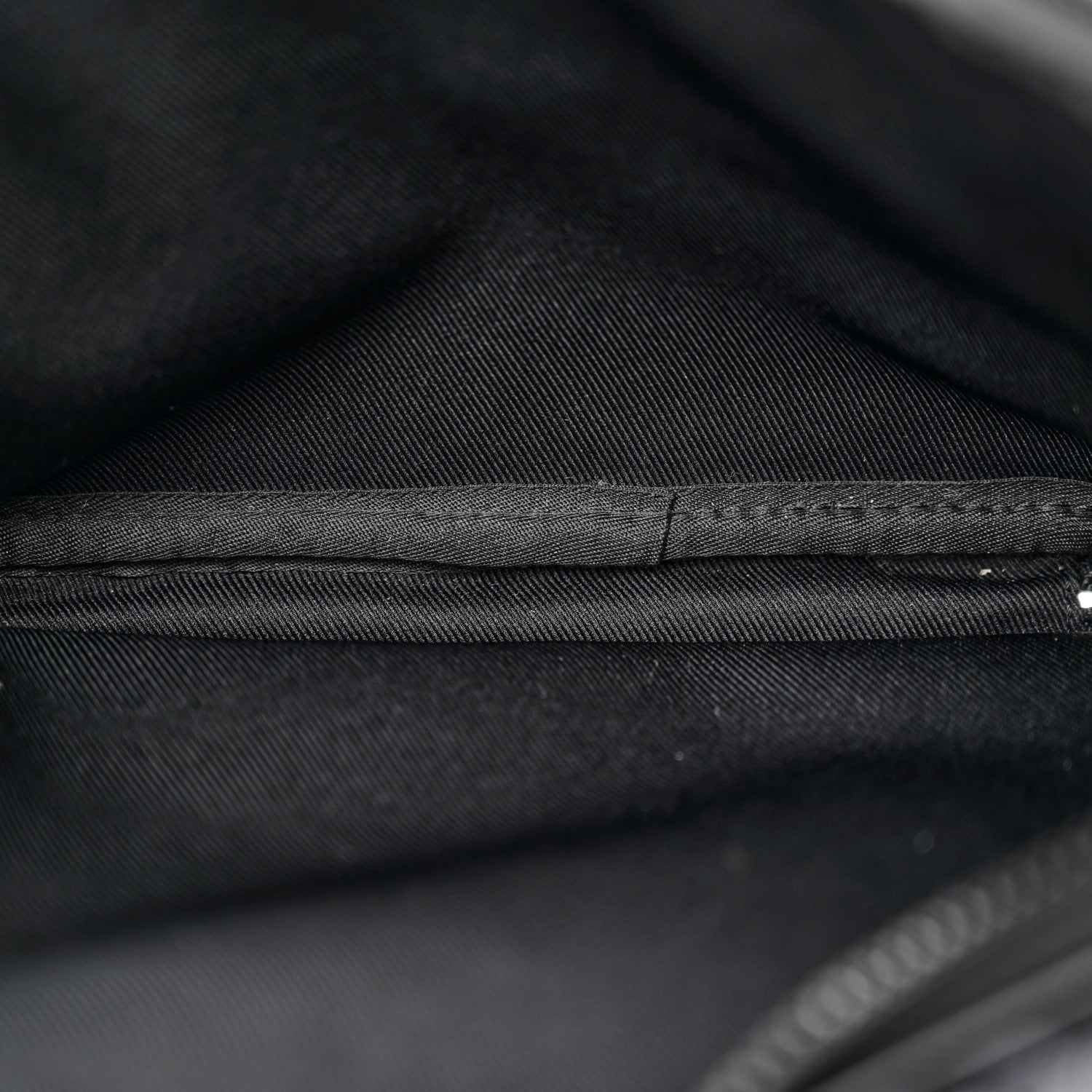 Louis Vuitton Monogram Eclipse Alpha Messenger 6 of 12