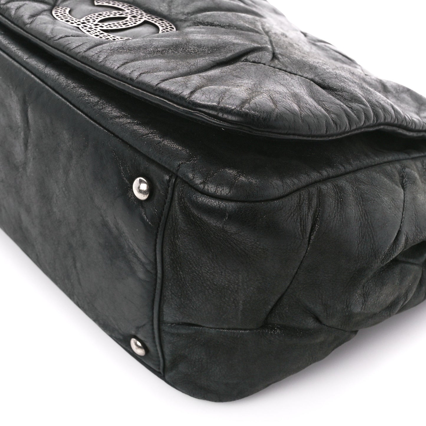 Iridescent Calfskin Glint Accordion Flap Black
