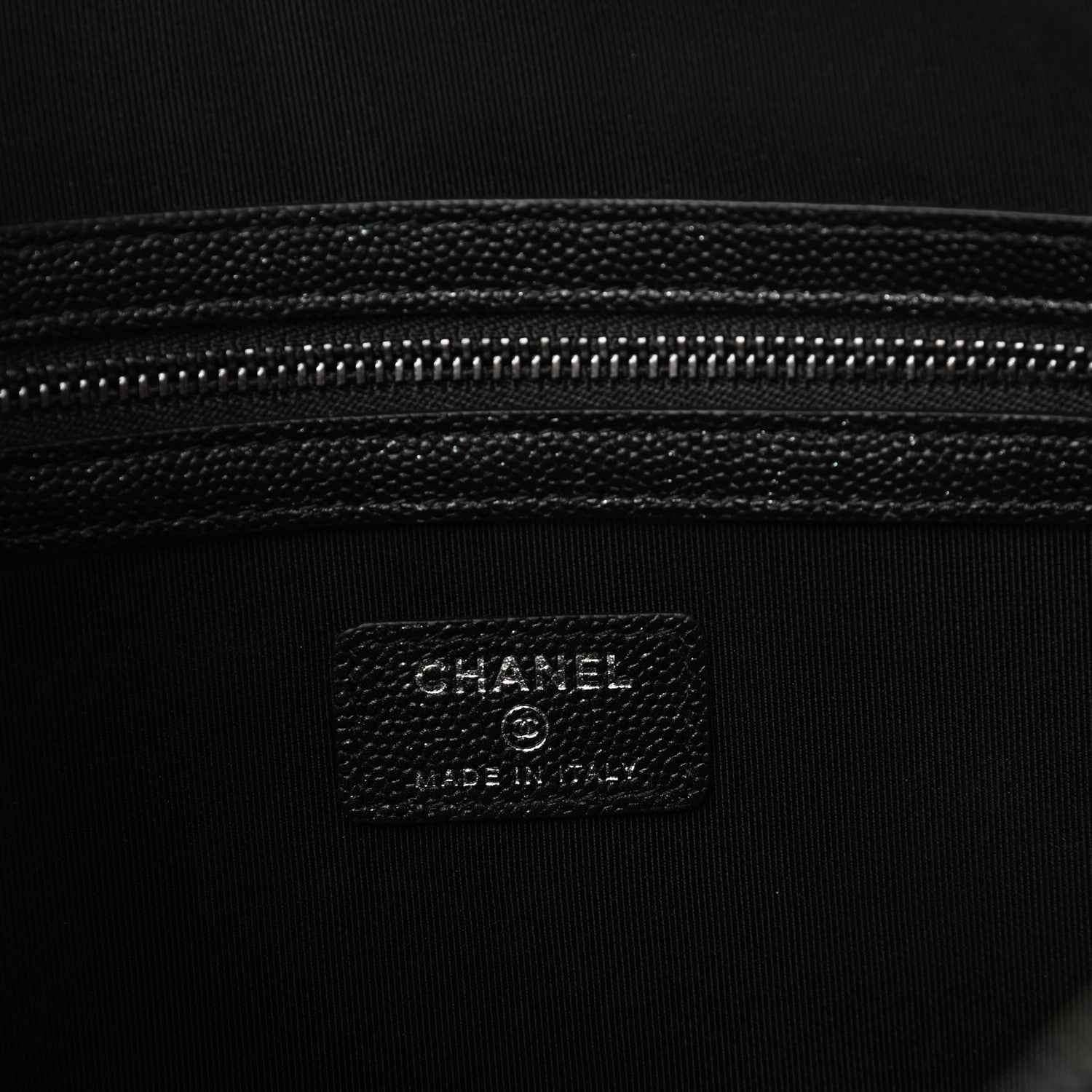 Chanel Iridescent Caviar Quilted Large Cosmetic Case Black 6 of 8