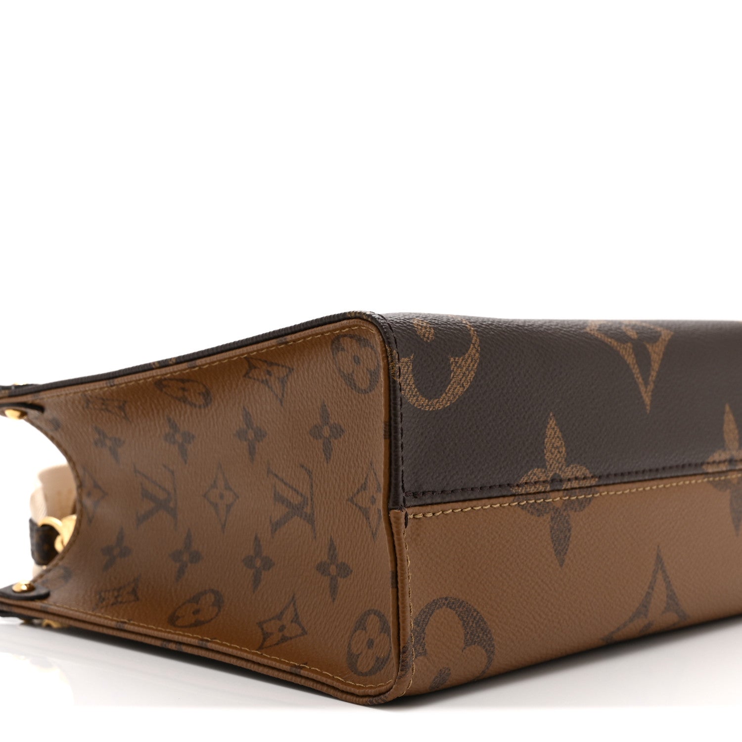 Louis Vuitton Reverse Monogram Giant Onthego PM 9 of 10