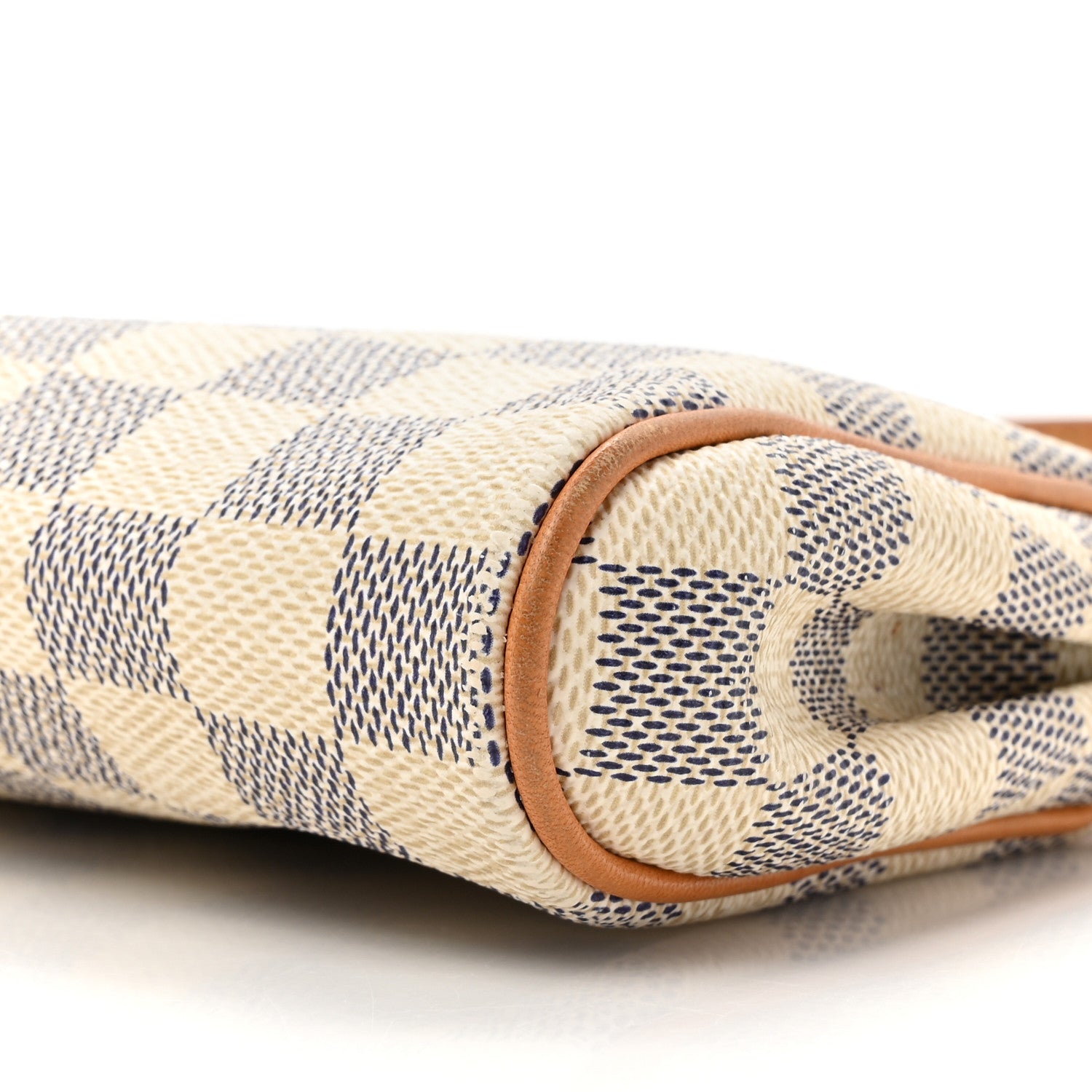 Louis Vuitton Damier Azur Eva Clutch 9 of 14