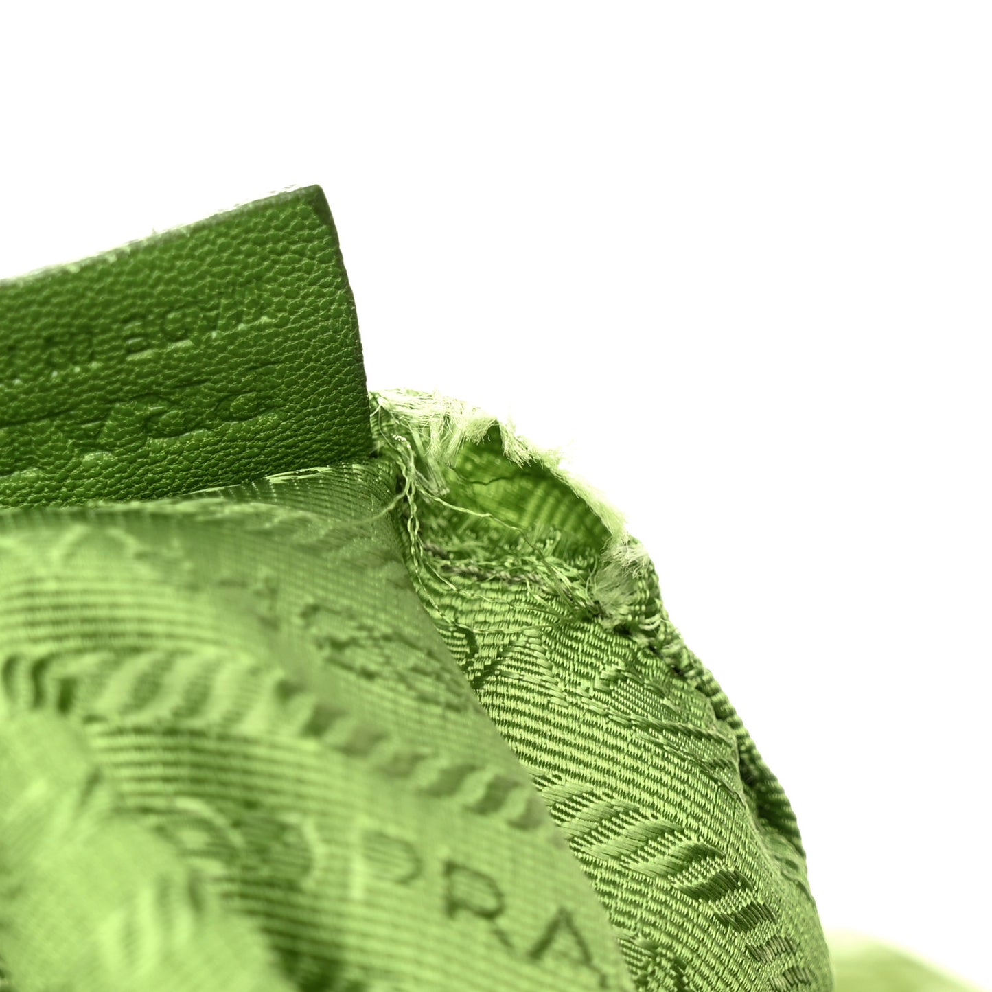 Vernice Gaufre Tote Green