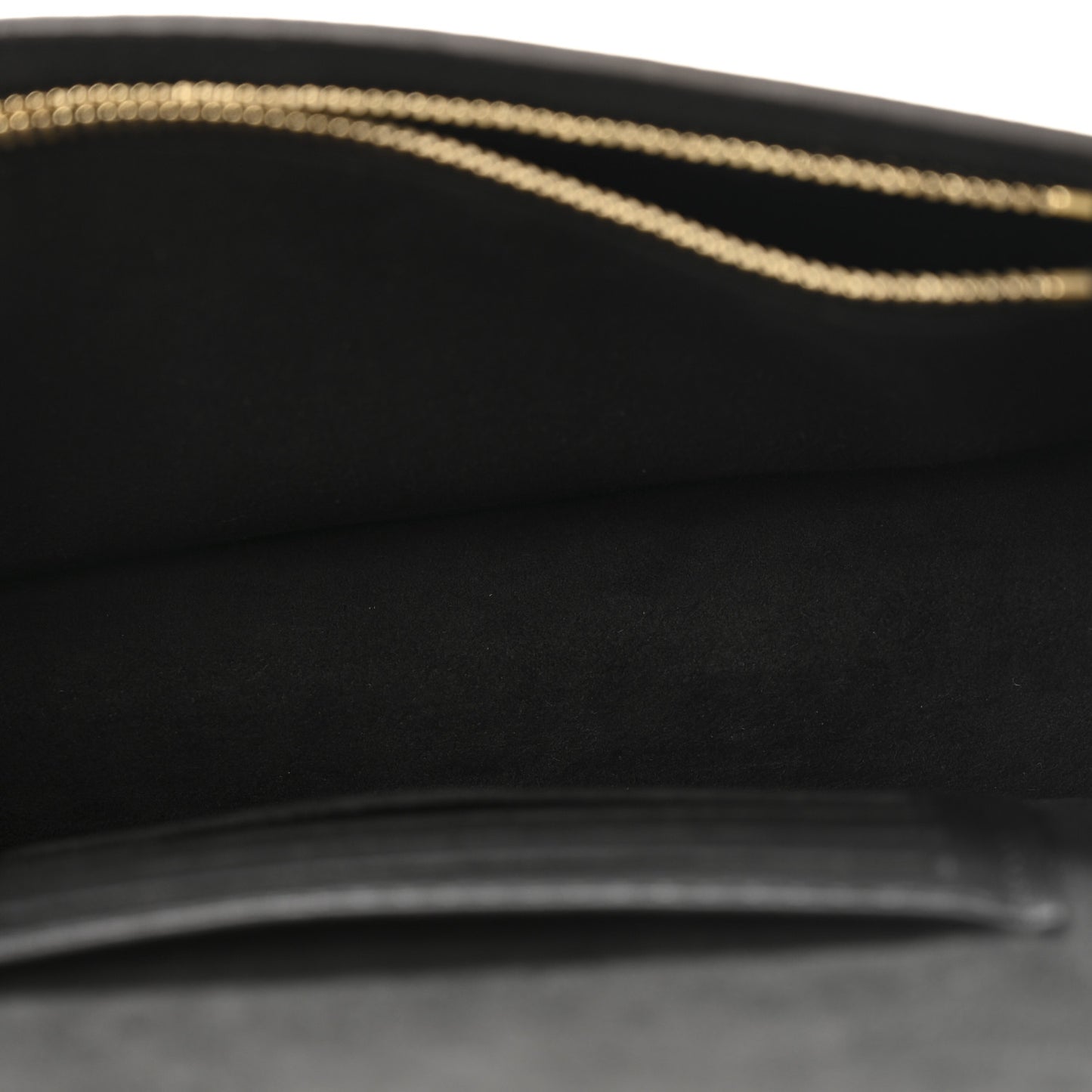 Reverse Monogram Dauphine Chain Wallet