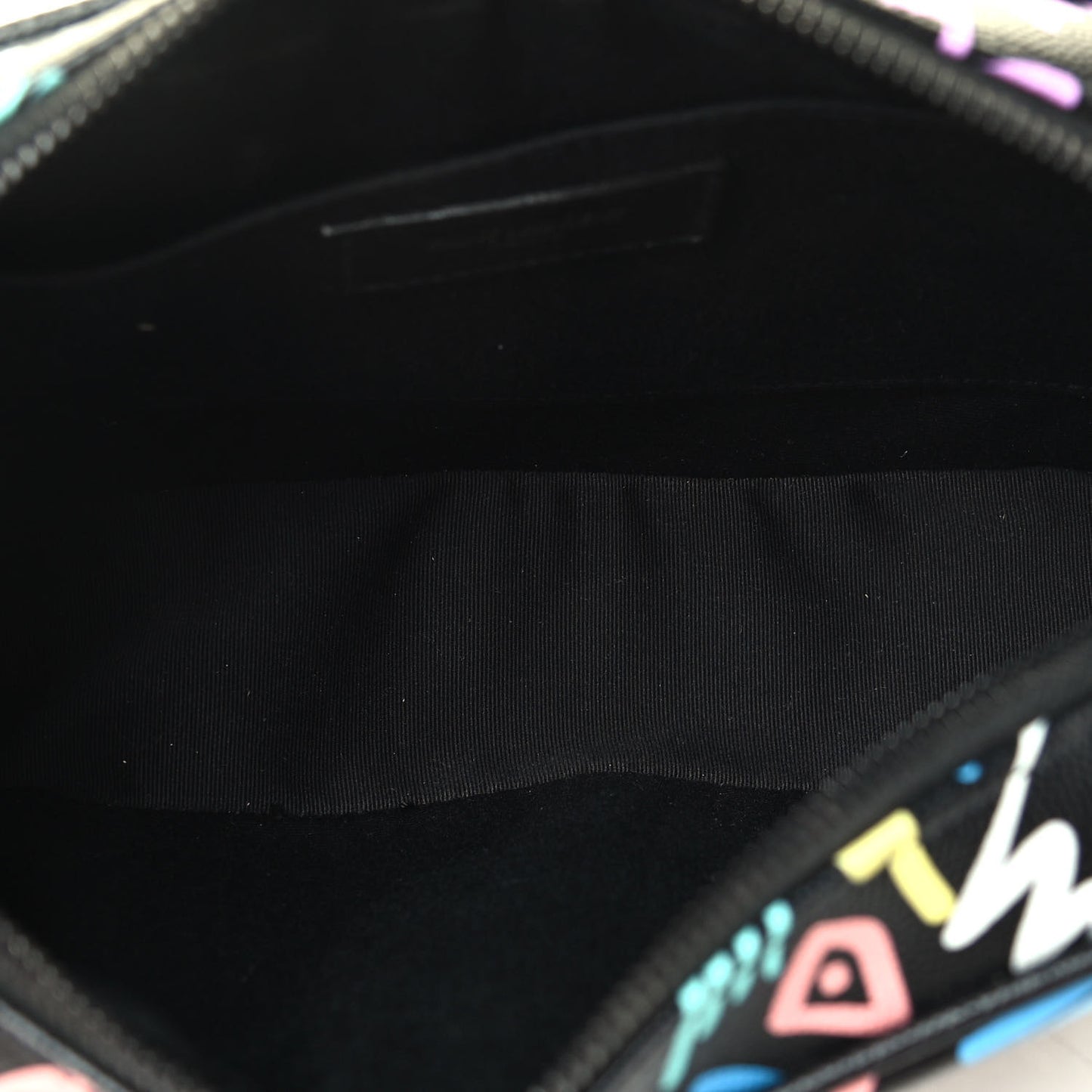 Grain De Poudre Medium Classic Monogram Multicolor Graphic Print Lou Camera Bag Black