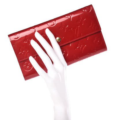 Louis Vuitton Vernis Porte Tresor International Wallet Pomme D'Amour 2 of 10