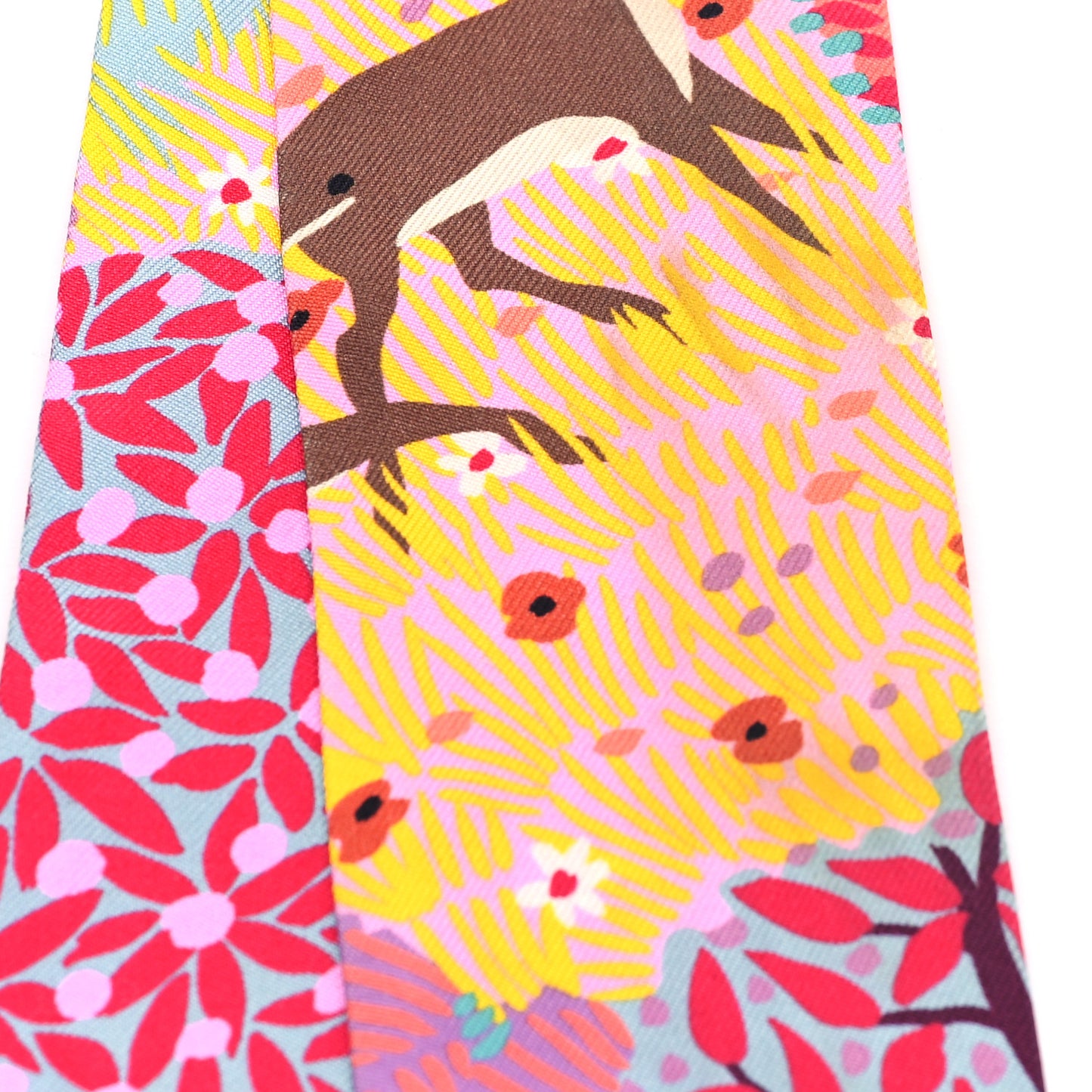 Silk Dans un Jardin Anglais Twilly Juane Vif Rouge Celadon