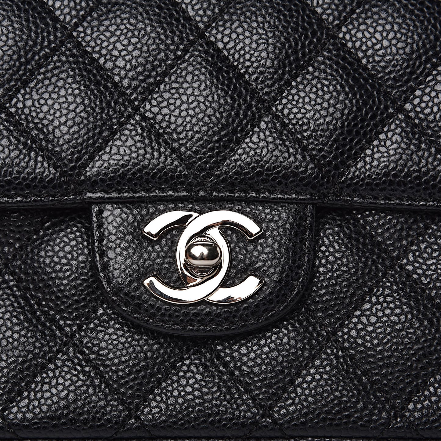 Caviar Quilted East West Flap Black