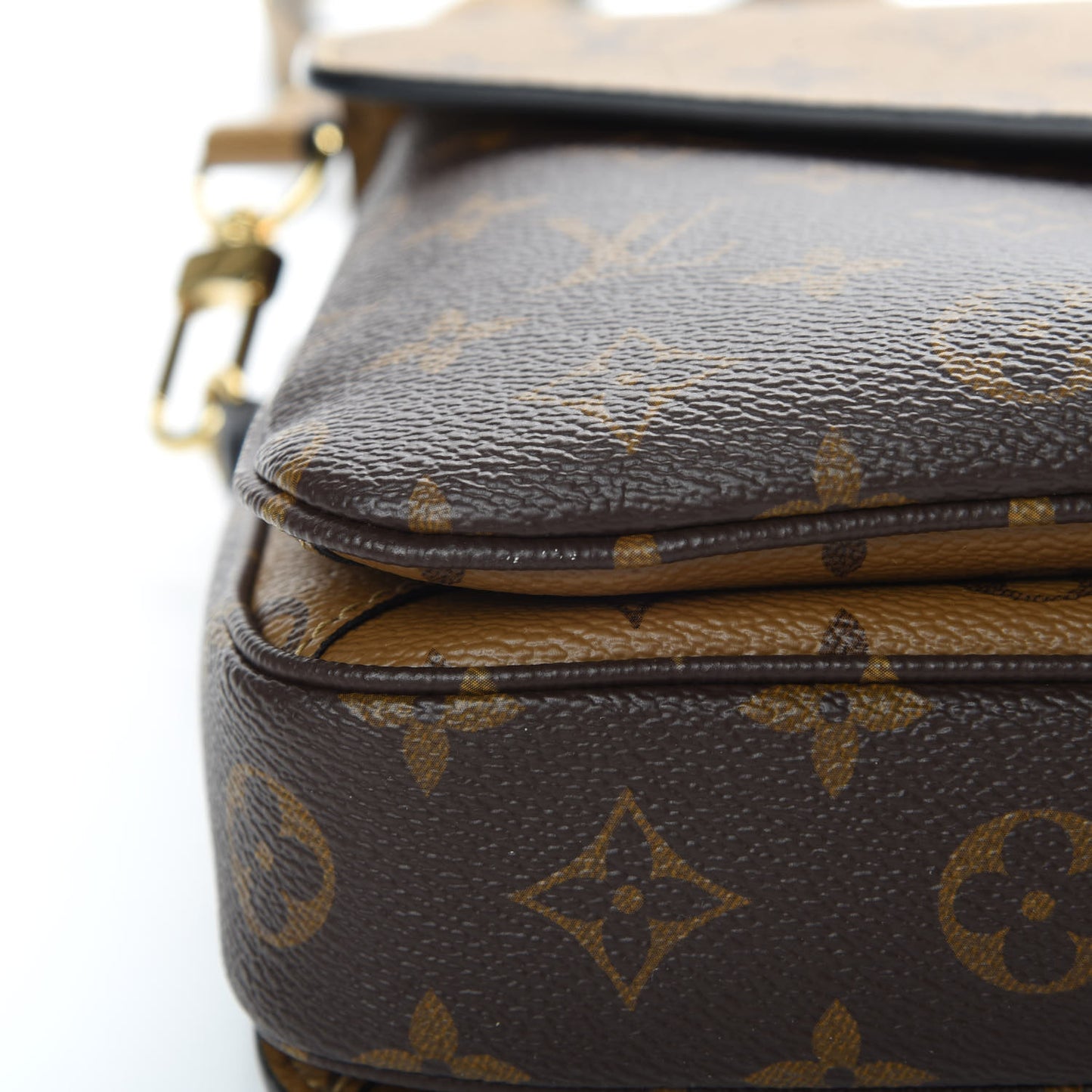 Reverse Monogram Pochette Metis
