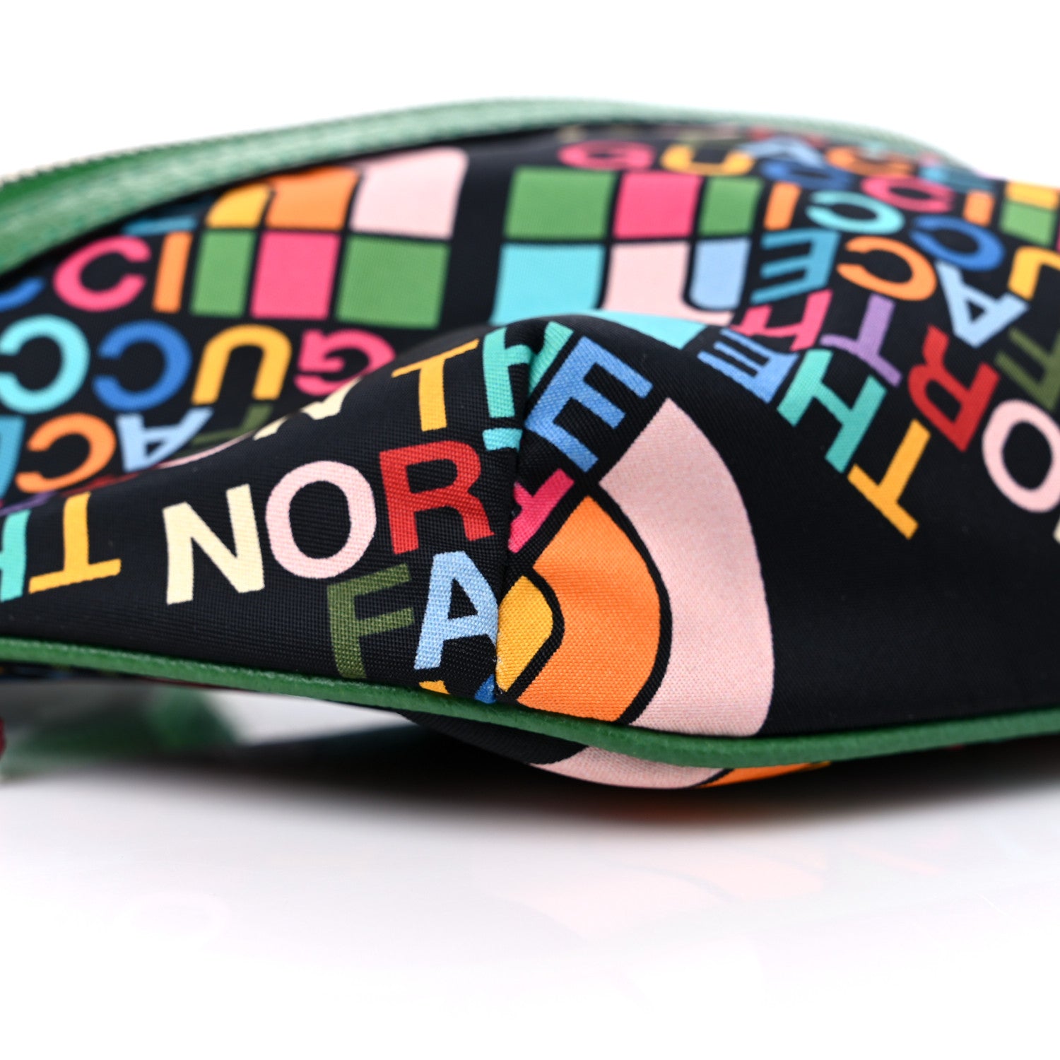 Gucci X THE NORTH FACE Econyl Nylon Textured Dollar Calfskin Belt Bag Black Turquoise New Shamarock New Cherry Red 7 of 8